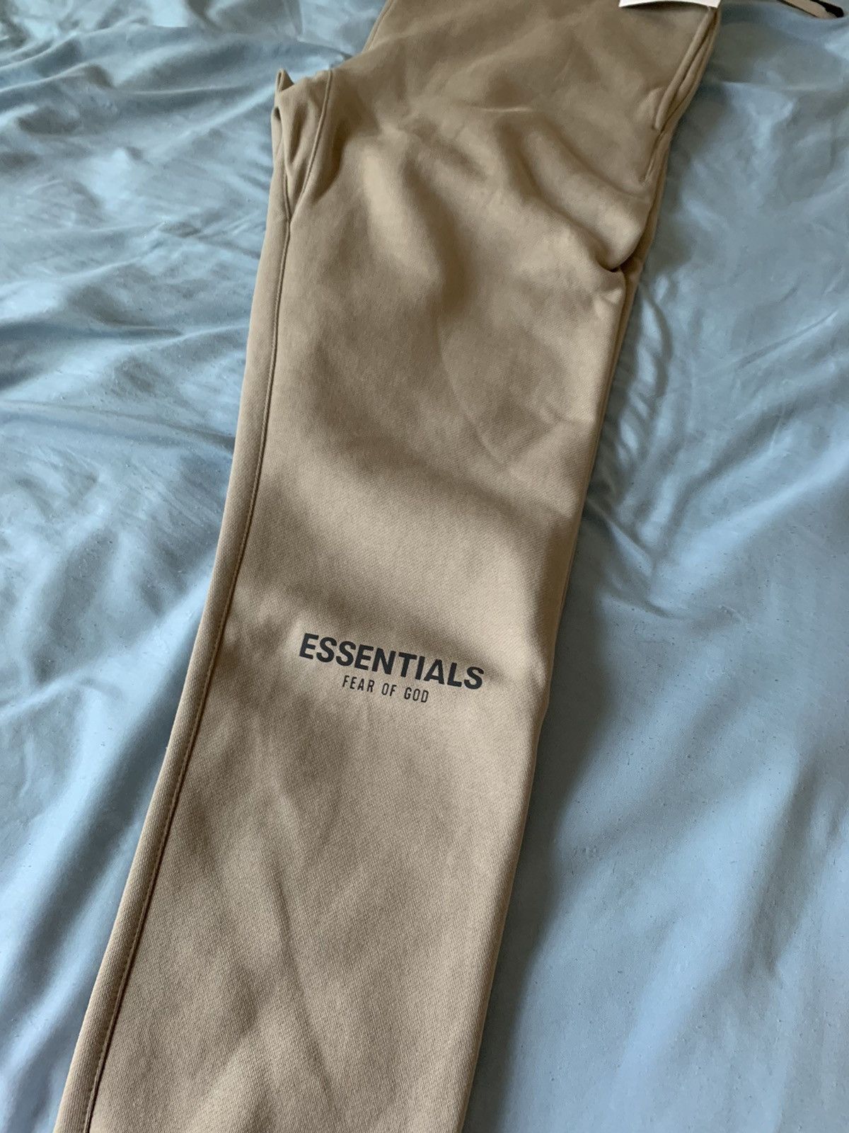 Fear of God Fear of God Essentials Sweatpants Tan (M) Size US 32 / EU 48 - 5 Thumbnail