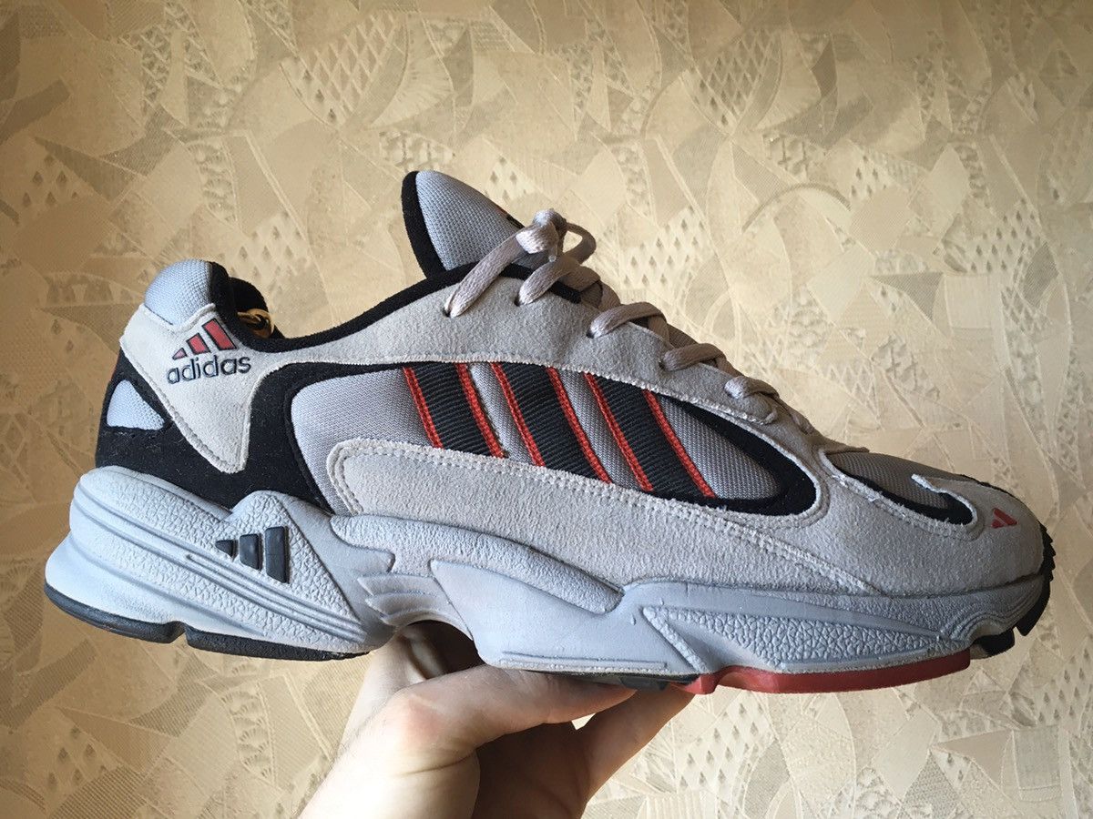 1997’s adidas 2025 falcon dorf