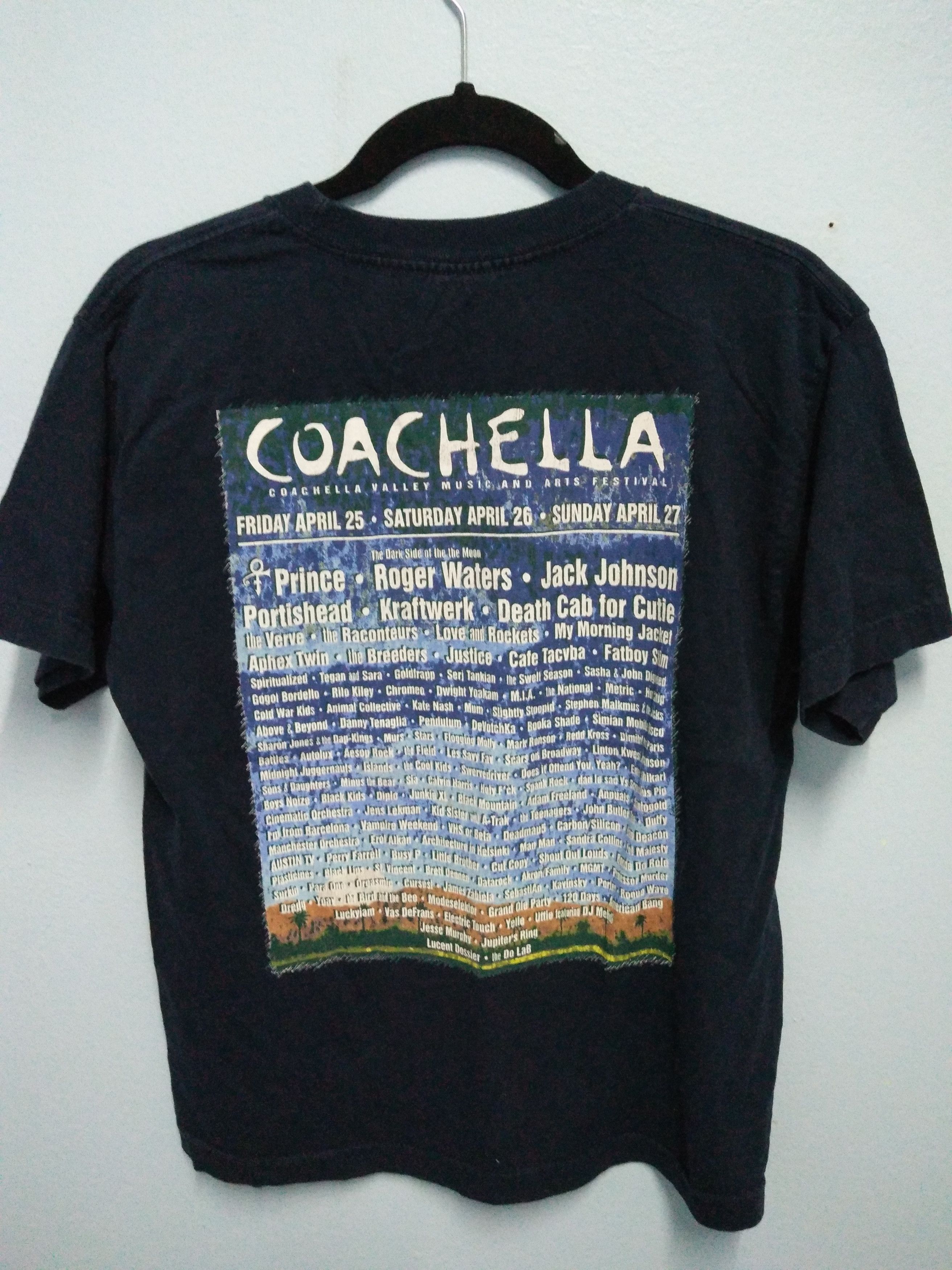 Band Tees RAre Coachella Valley Art and Music Festival Band Tshit Size US M / EU 48-50 / 2 - 3 Thumbnail