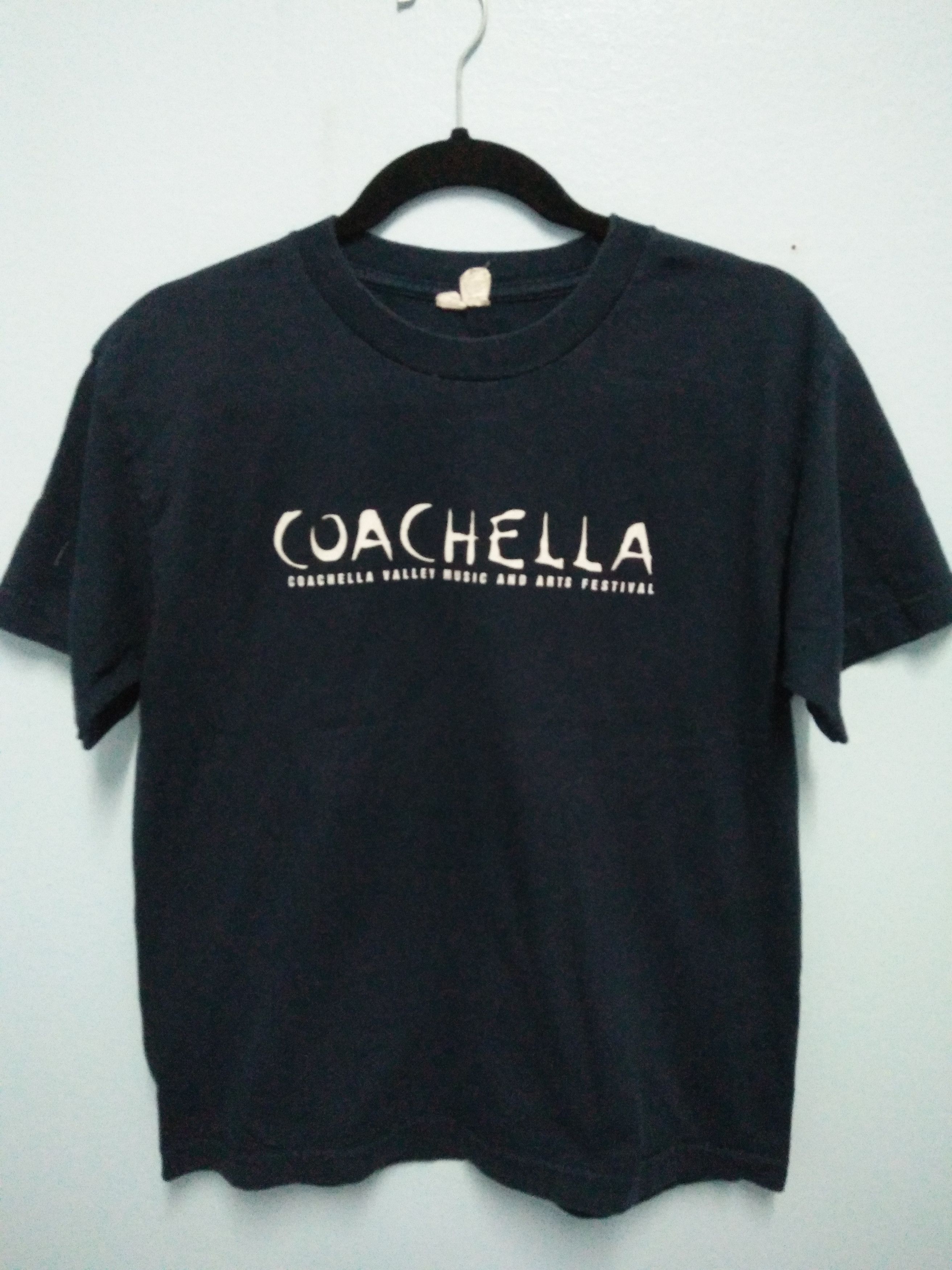 Band Tees RAre Coachella Valley Art and Music Festival Band Tshit Size US M / EU 48-50 / 2 - 1 Thumbnail