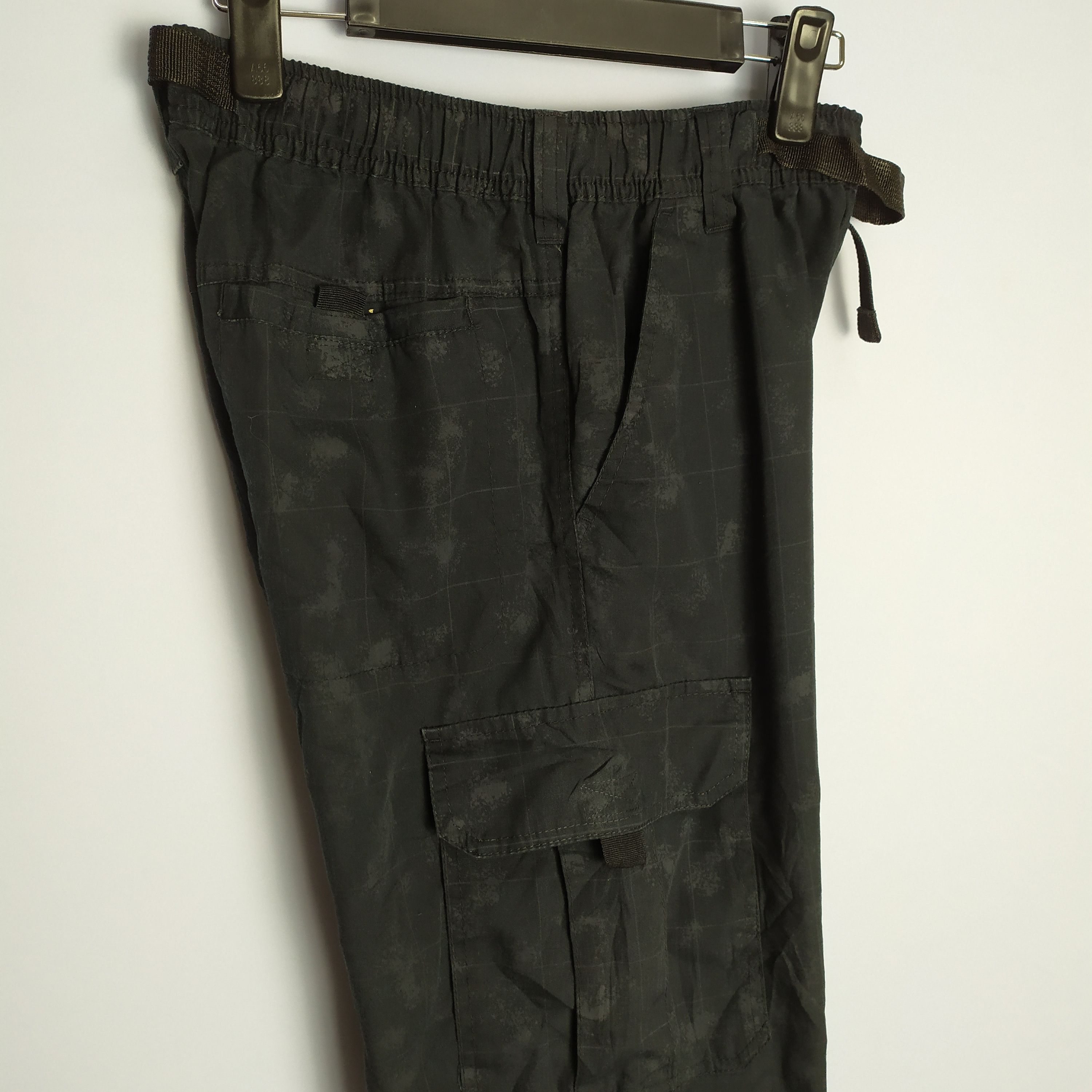Japanese Brand Black Cargo Pants checked Plaid Size US 26 / EU 42 - 15 Thumbnail