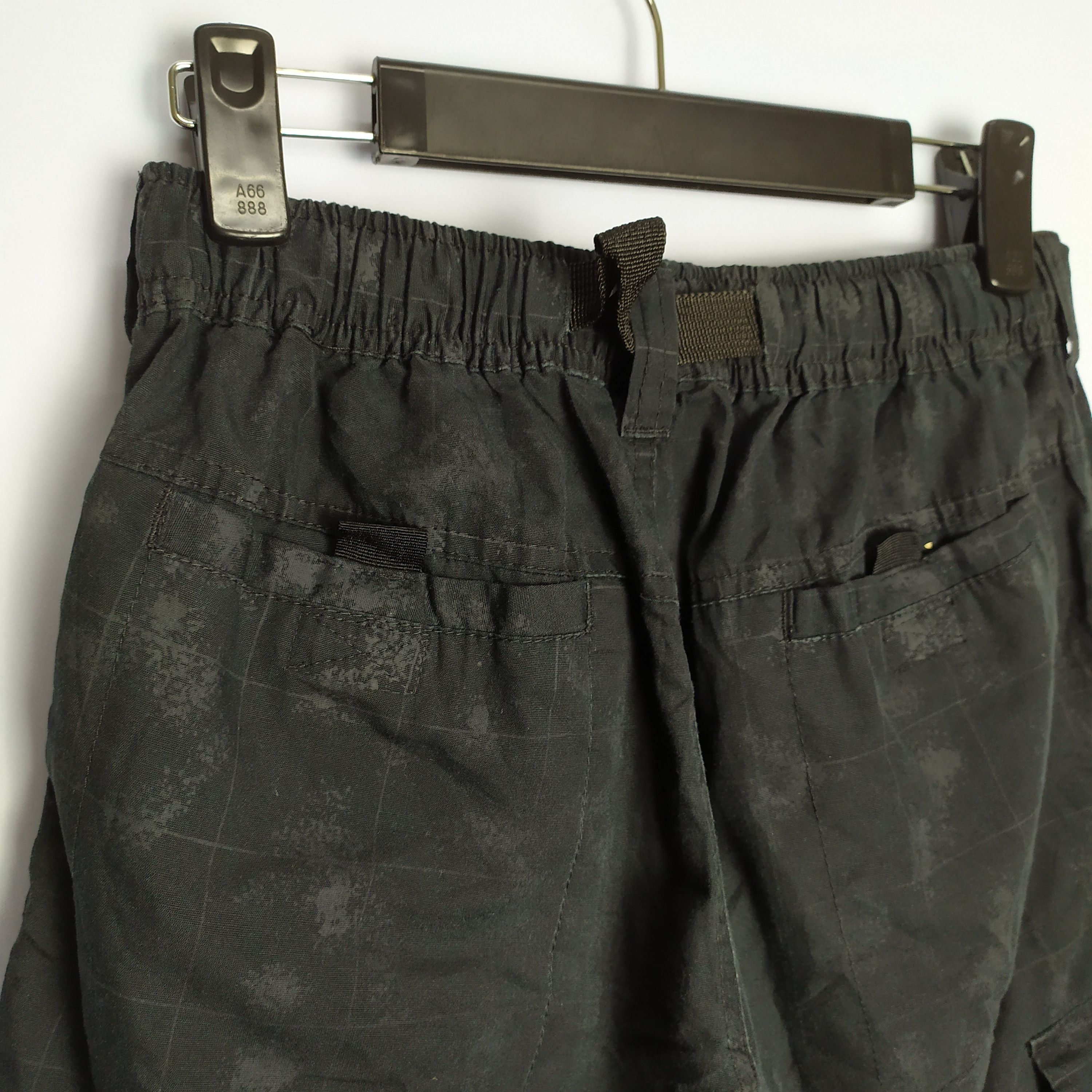 Japanese Brand Black Cargo Pants checked Plaid Size US 26 / EU 42 - 13 Thumbnail