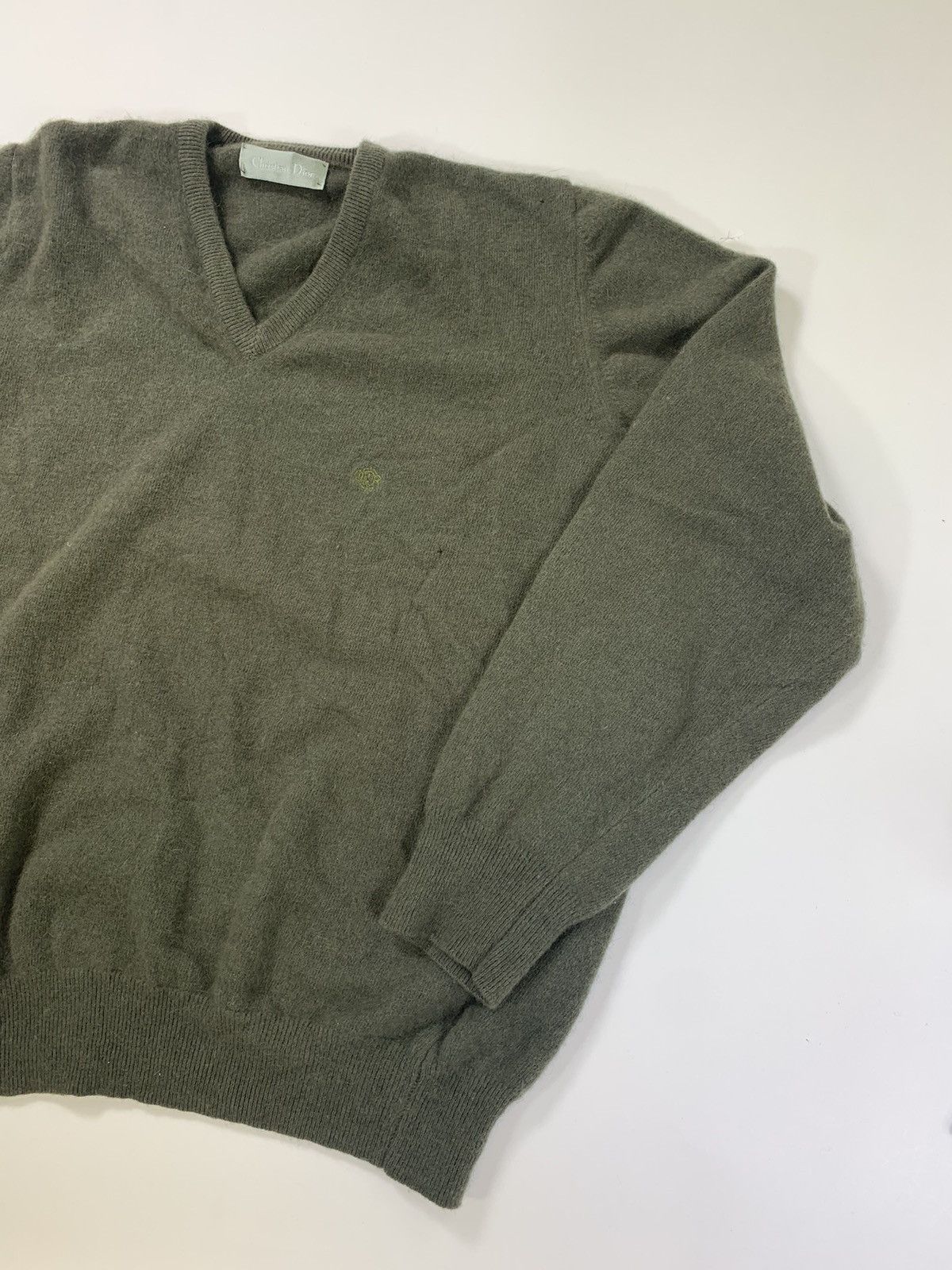 Christian Dior Monsieur × Dior × Vintage Vintage Christian Dior Olive Cashmere Knit Sweater Size US S / EU 44-46 / 1 - 3 Thumbnail
