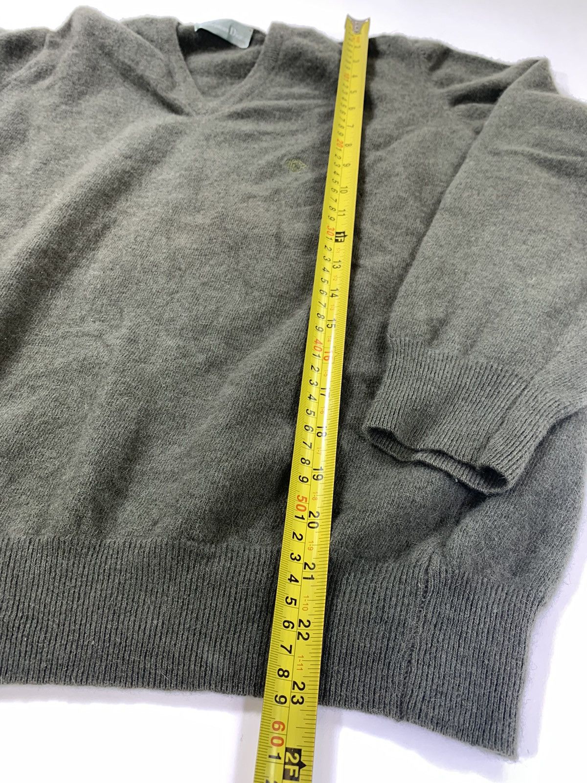 Christian Dior Monsieur × Dior × Vintage Vintage Christian Dior Olive Cashmere Knit Sweater Size US S / EU 44-46 / 1 - 6 Thumbnail