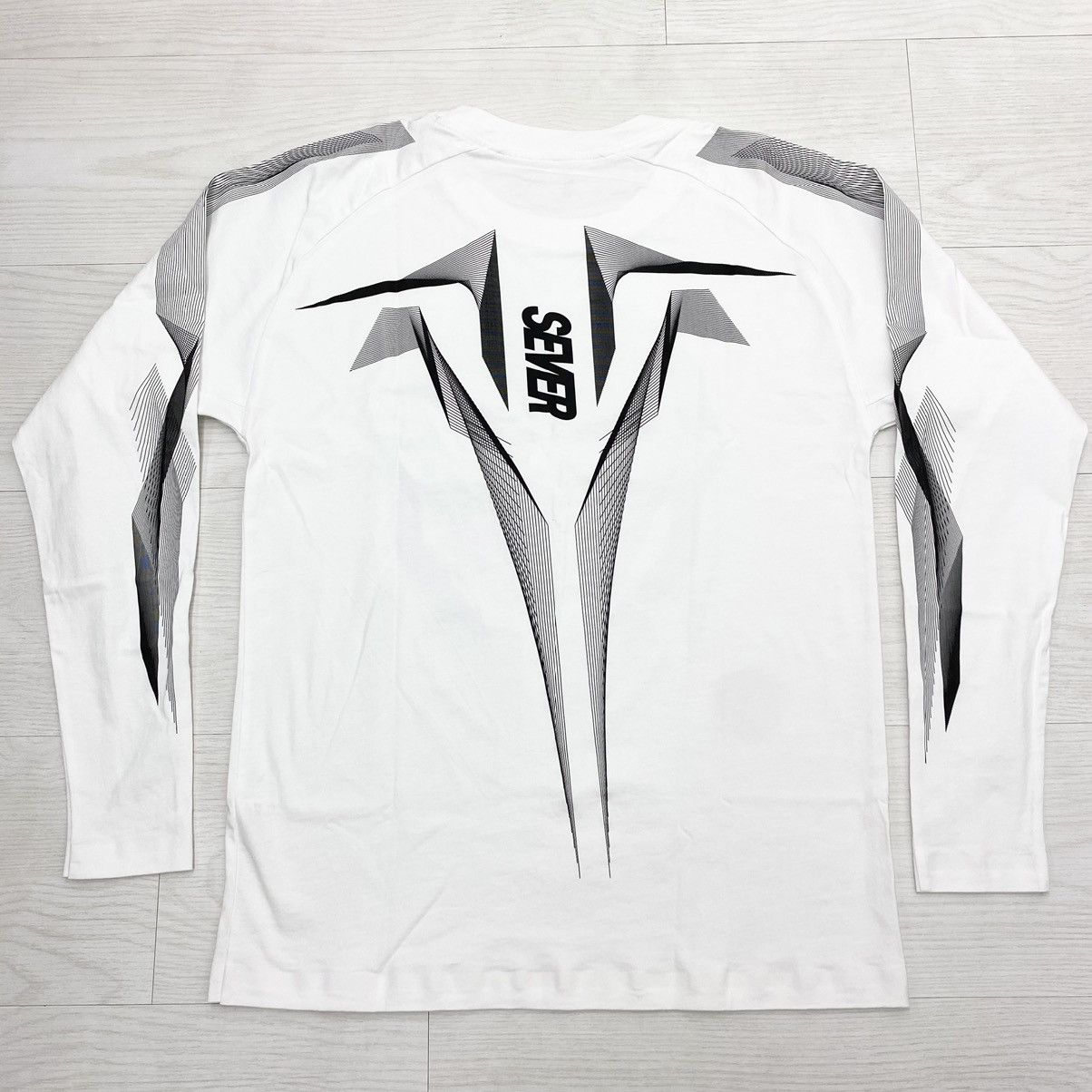 Sever Sever long sleeve T shirt Tee Amoureuxpeintre sport genesis Size US M / EU 48-50 / 2 - 3 Thumbnail