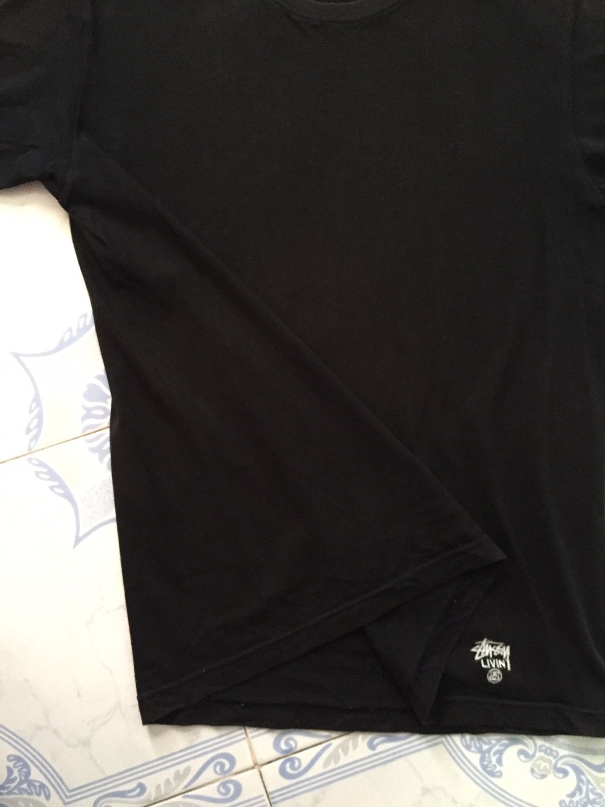 Stussy Stussy Livin’ Tee MADE IN JAPAN Size US L / EU 52-54 / 3 - 8 Thumbnail