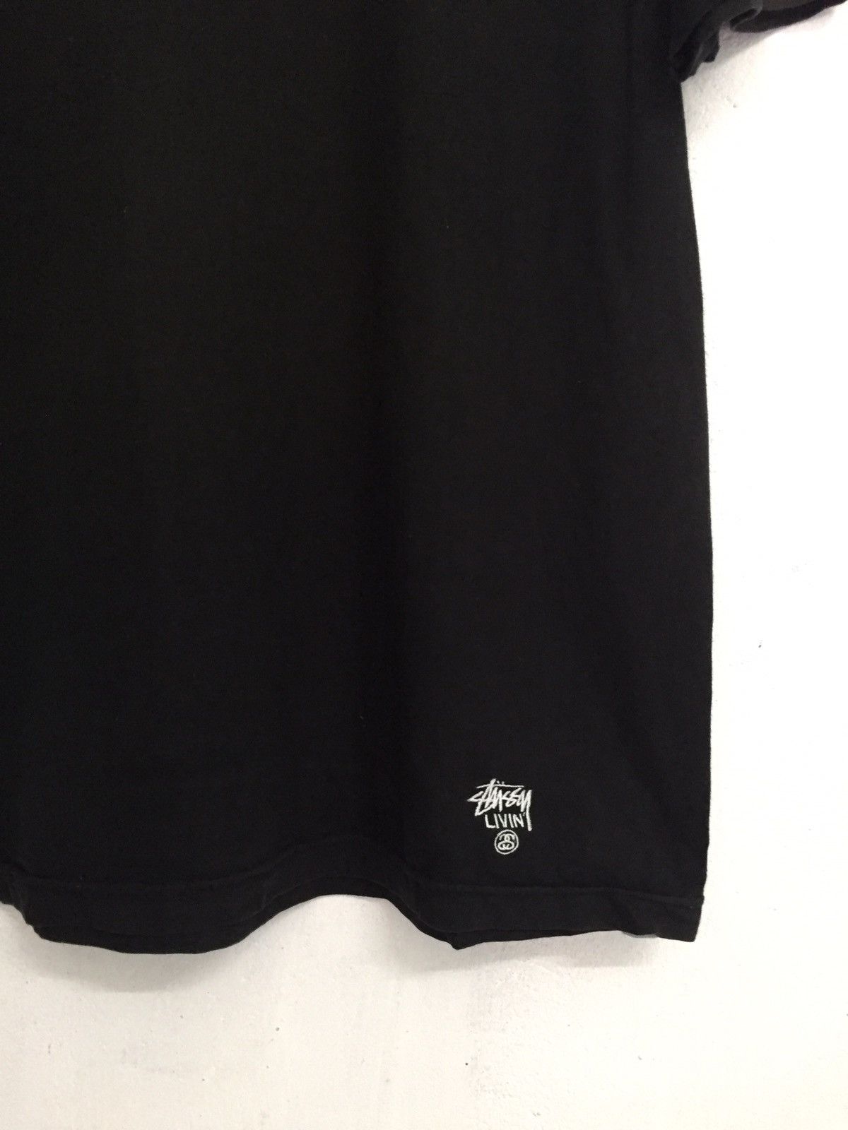 Stussy Stussy Livin’ Tee MADE IN JAPAN Size US L / EU 52-54 / 3 - 3 Thumbnail