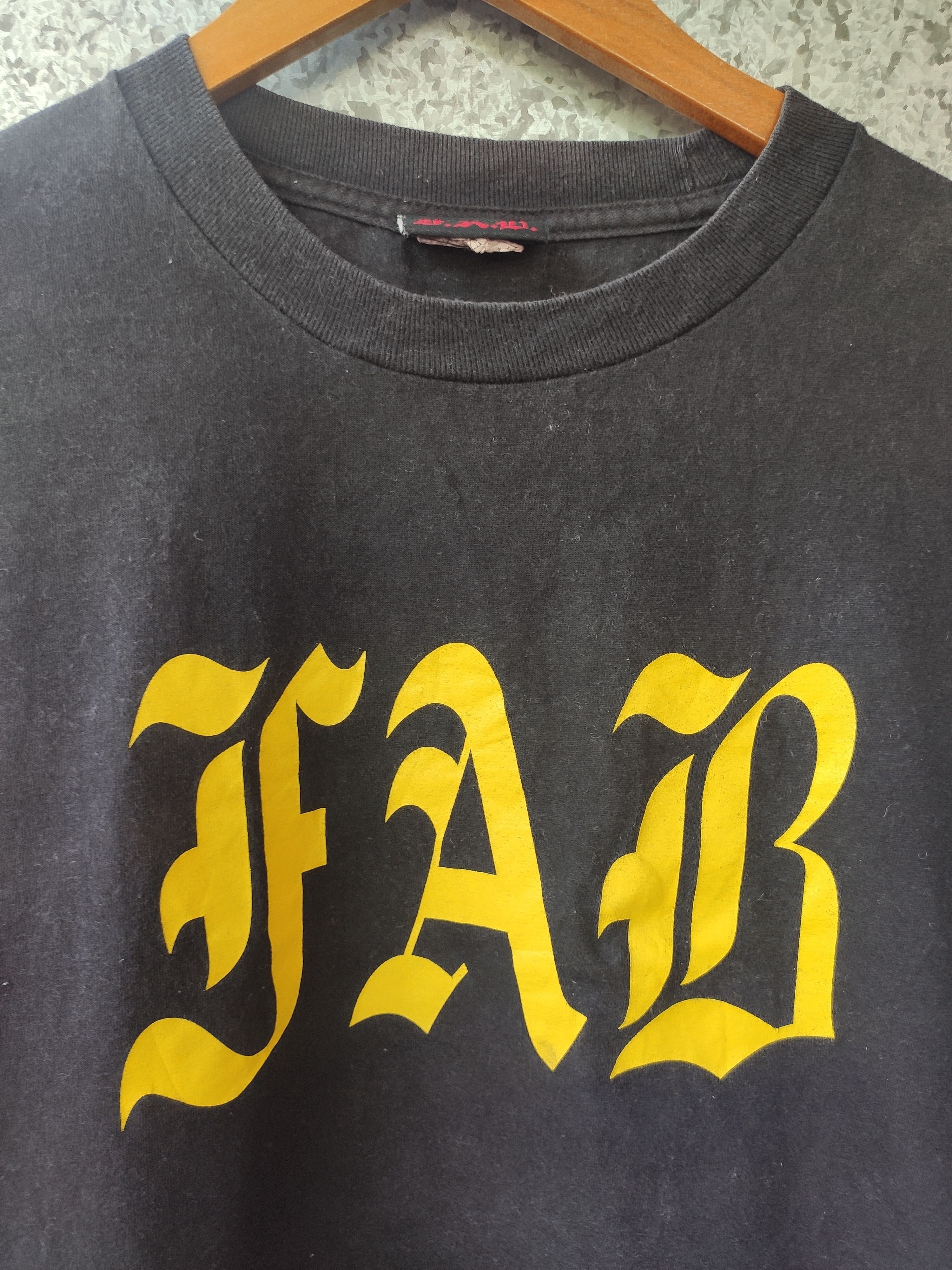 Band Tees × Vintage Vintage FAB T shirt for Hardcore Users Only Size US L / EU 52-54 / 3 - 2 Thumbnail