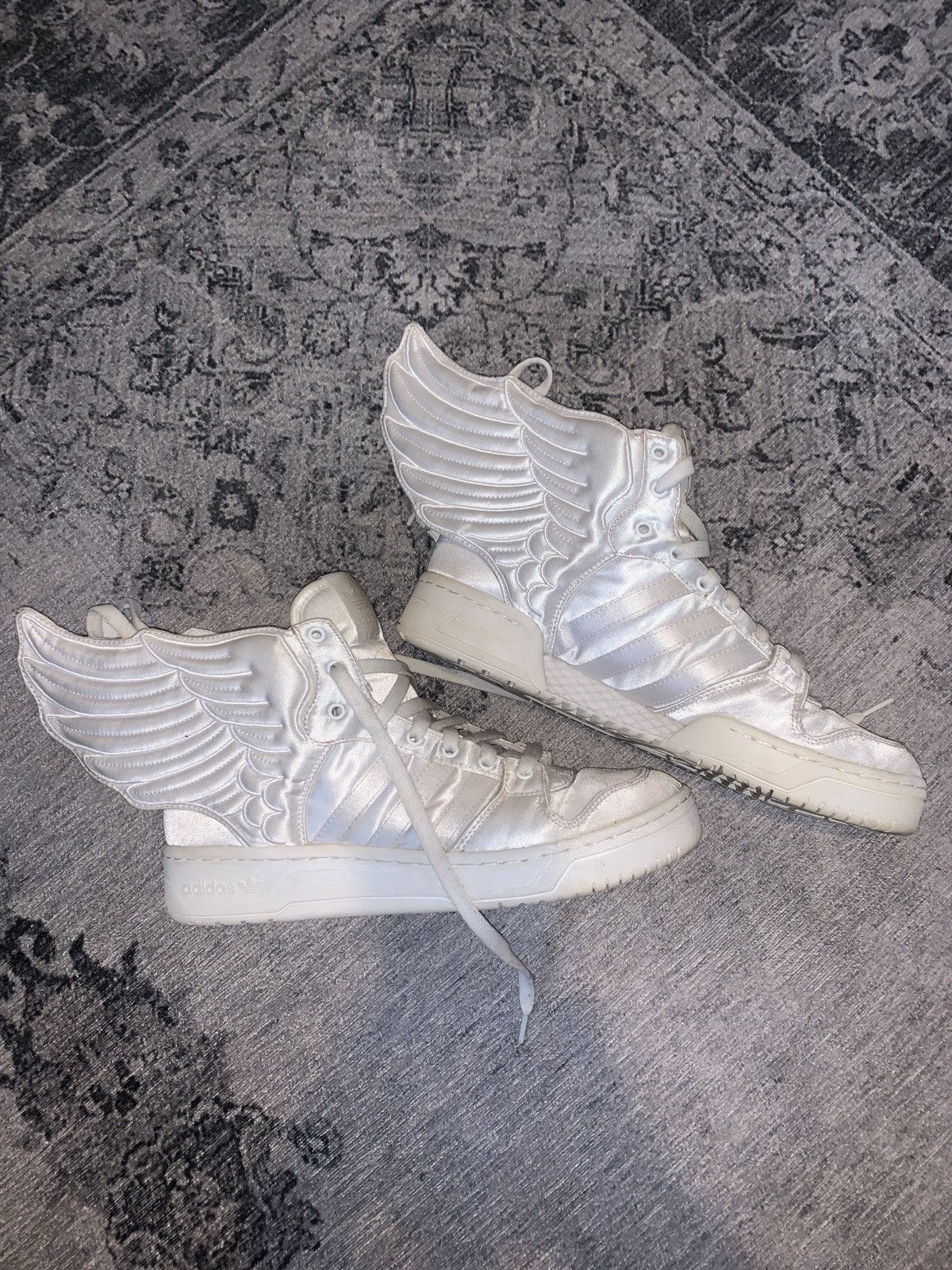 jeremy scott adidas wing