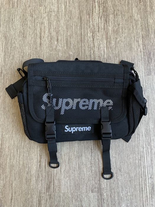 Supreme Waist Bag (SS20) Black 