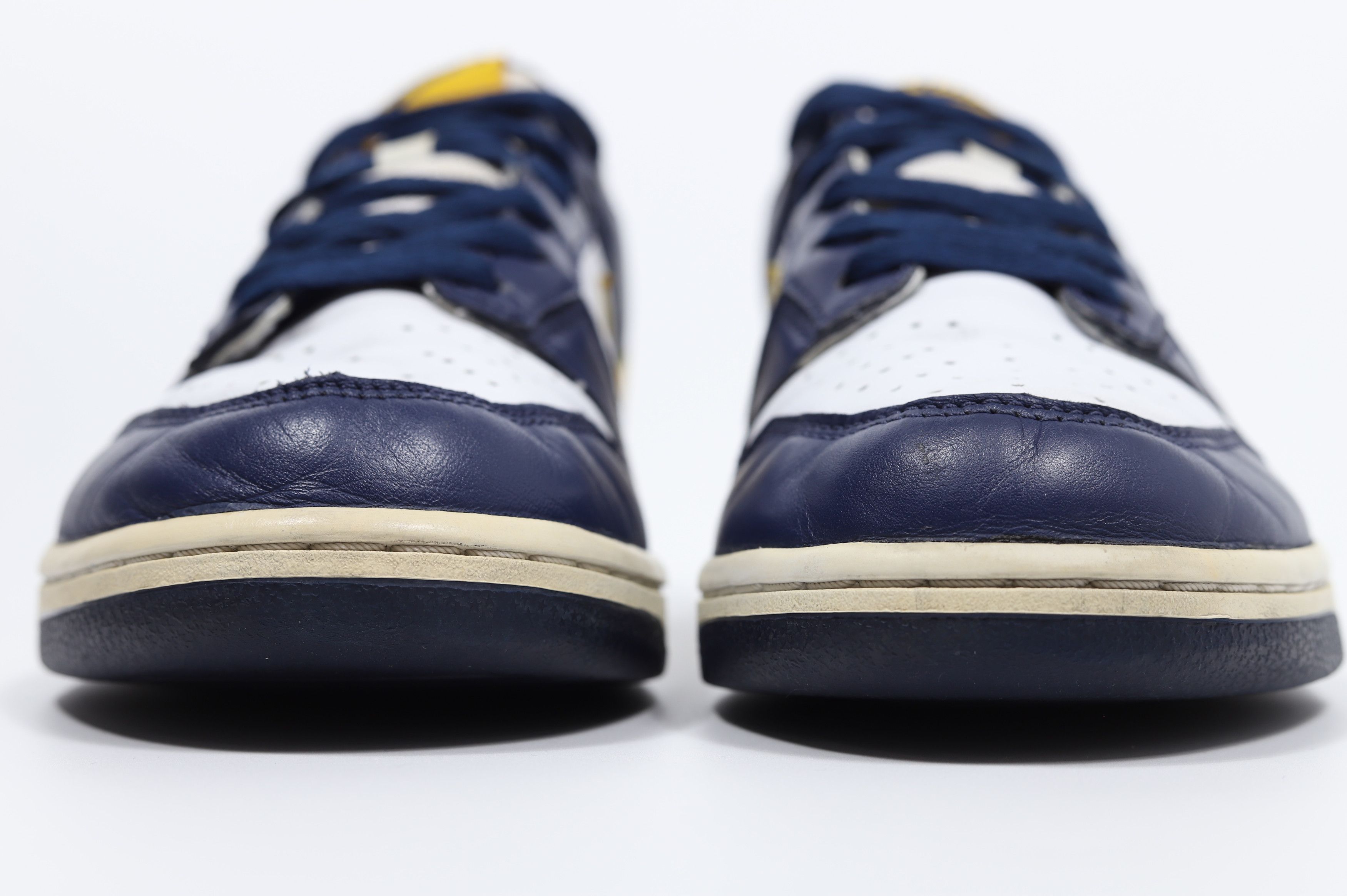 Nike RARE! 2004 Nike Dunk Low Michigan Size US 8.5 / EU 41-42 - 5 Thumbnail