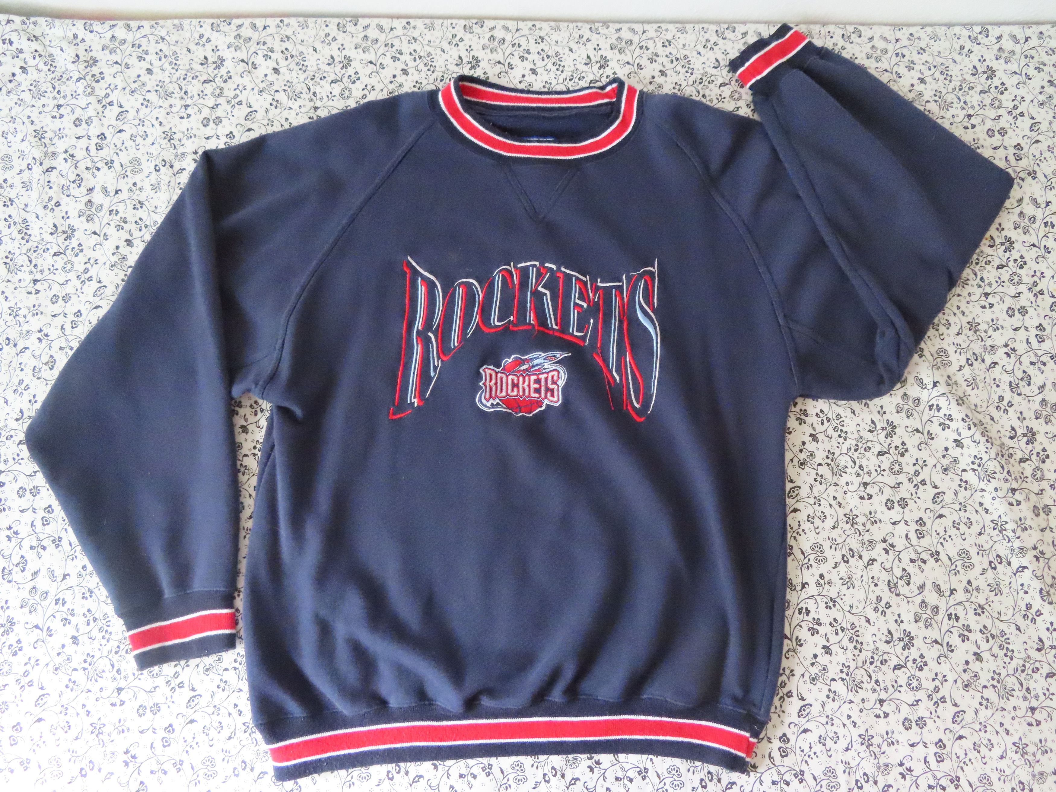 Logo 7 vintage rare Logo 7 Houston Rockets Sweater sz M Size US M / EU 48-50 / 2 - 1 Thumbnail