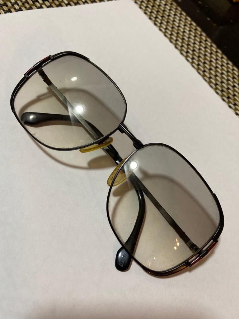 Vintage × Yves Saint Laurent Vintage Yves Saint Laurent sunglasses model 31-8602 Size ONE SIZE - 1 Thumbnail