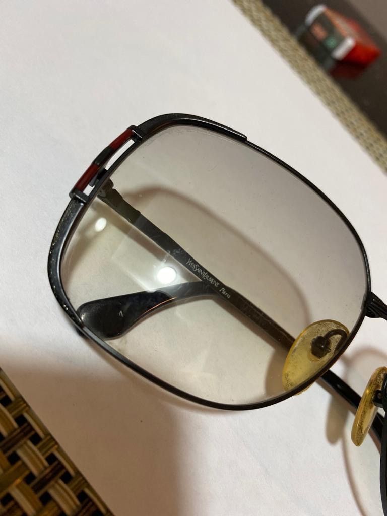 Vintage × Yves Saint Laurent Vintage Yves Saint Laurent sunglasses model 31-8602 Size ONE SIZE - 8 Thumbnail