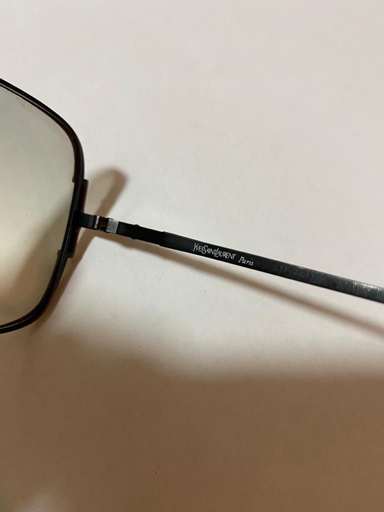 Vintage × Yves Saint Laurent Vintage Yves Saint Laurent sunglasses model 31-8602 Size ONE SIZE - 4 Thumbnail