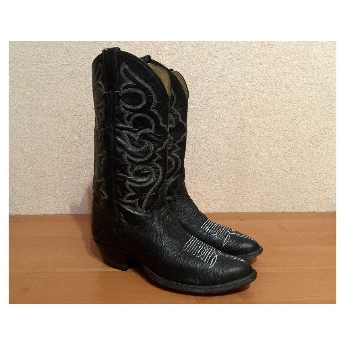 Justin × Vintage Justin Black Leather Pattern Boots 9D Made in USA Size US 9 / EU 42 - 1 Thumbnail