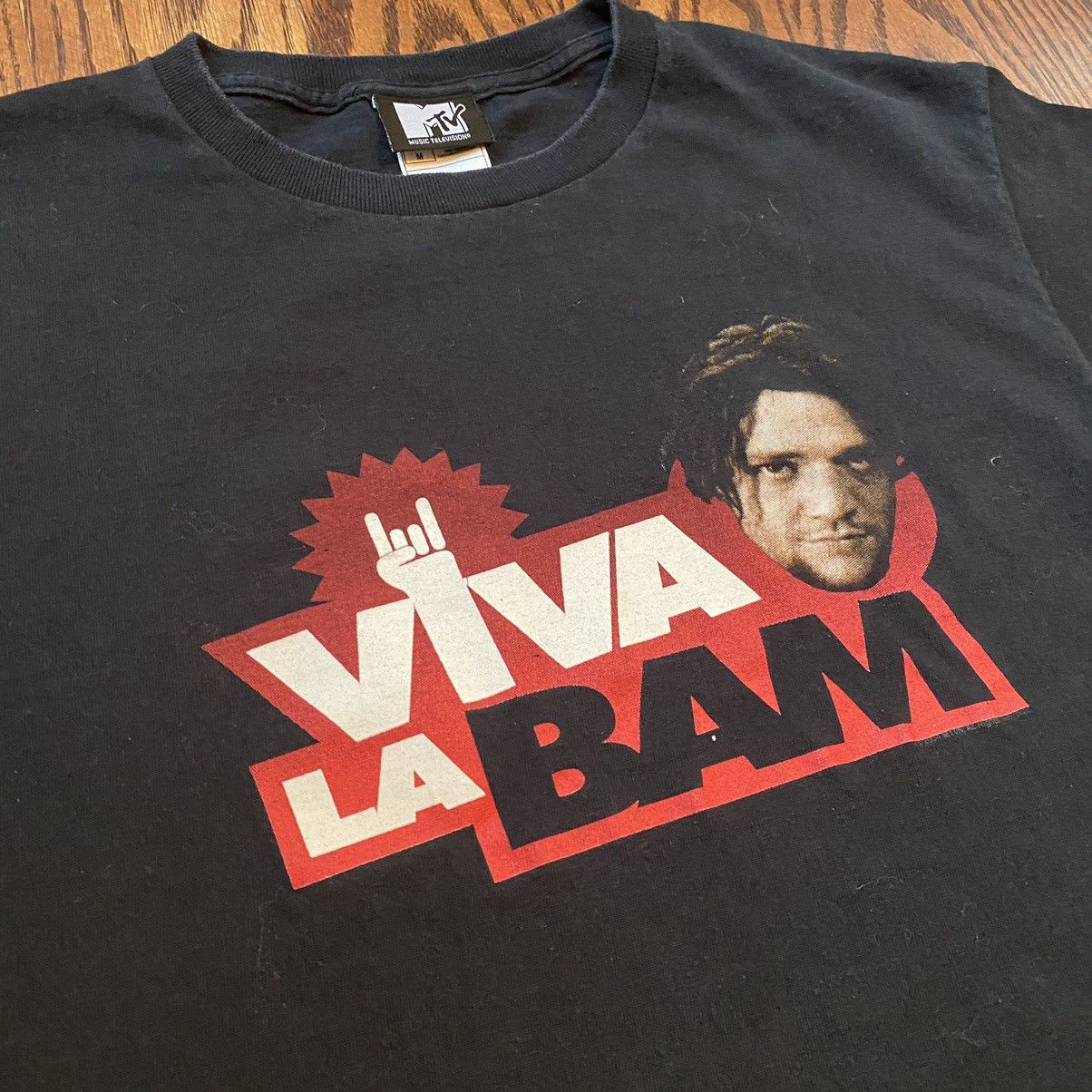 Mtv RARE 2005 “Viva La Bam” Tee w/ MTV Tag! Size US M / EU 48-50 / 2 - 3 Thumbnail