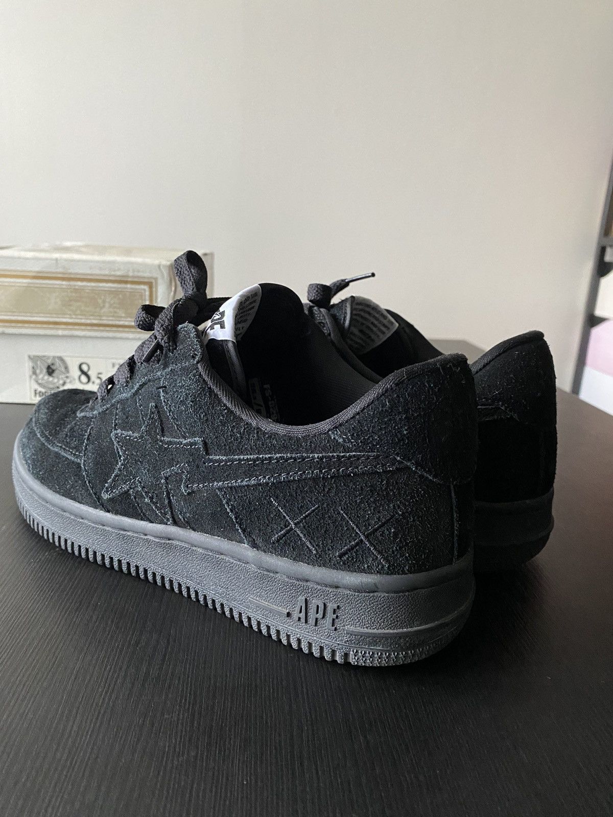 Kaws bapesta deals