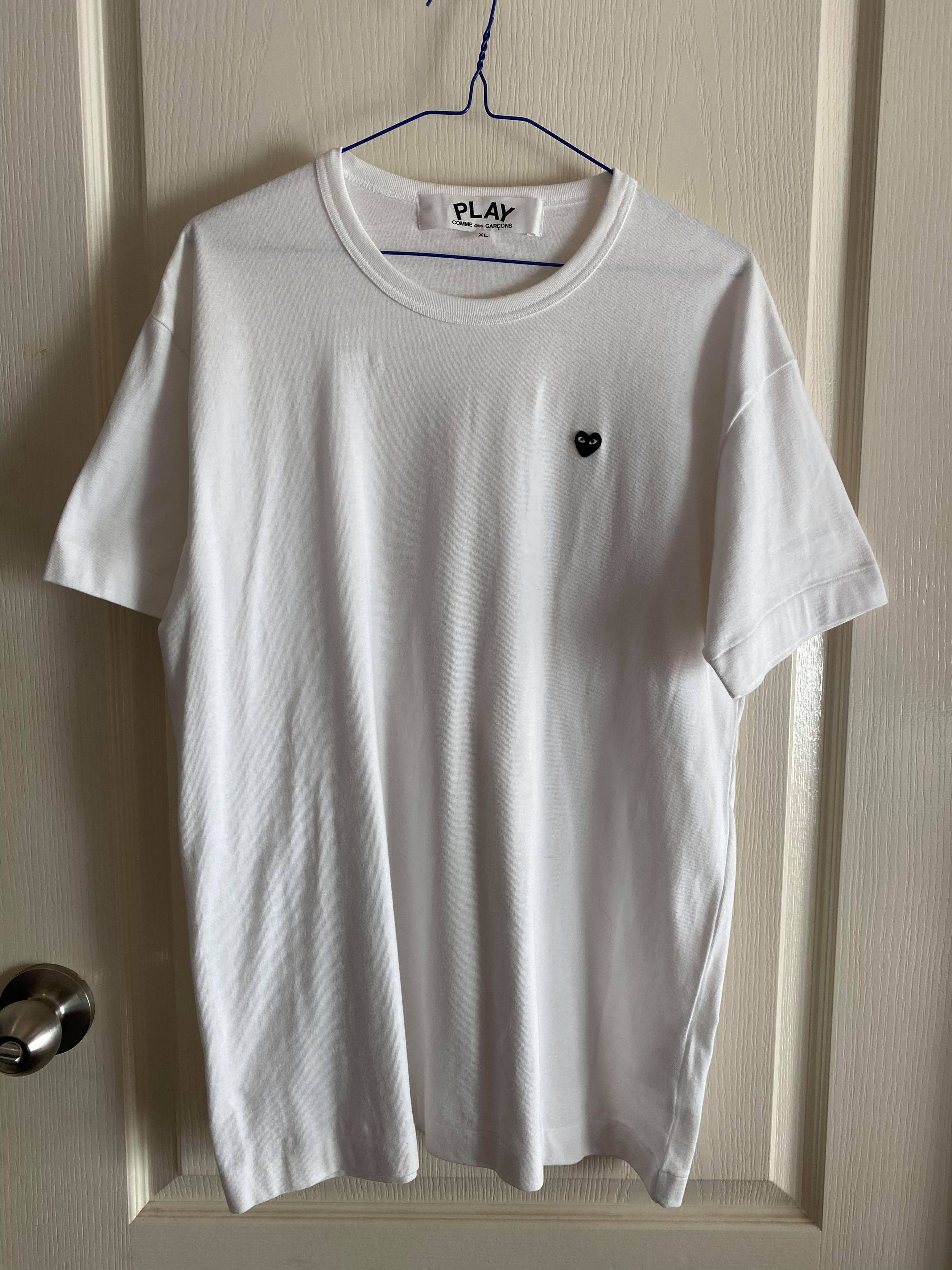 Comme des Garcons Comme Des Garcons "Play" T-Shirt Size US XL / EU 56 / 4 - 1 Preview