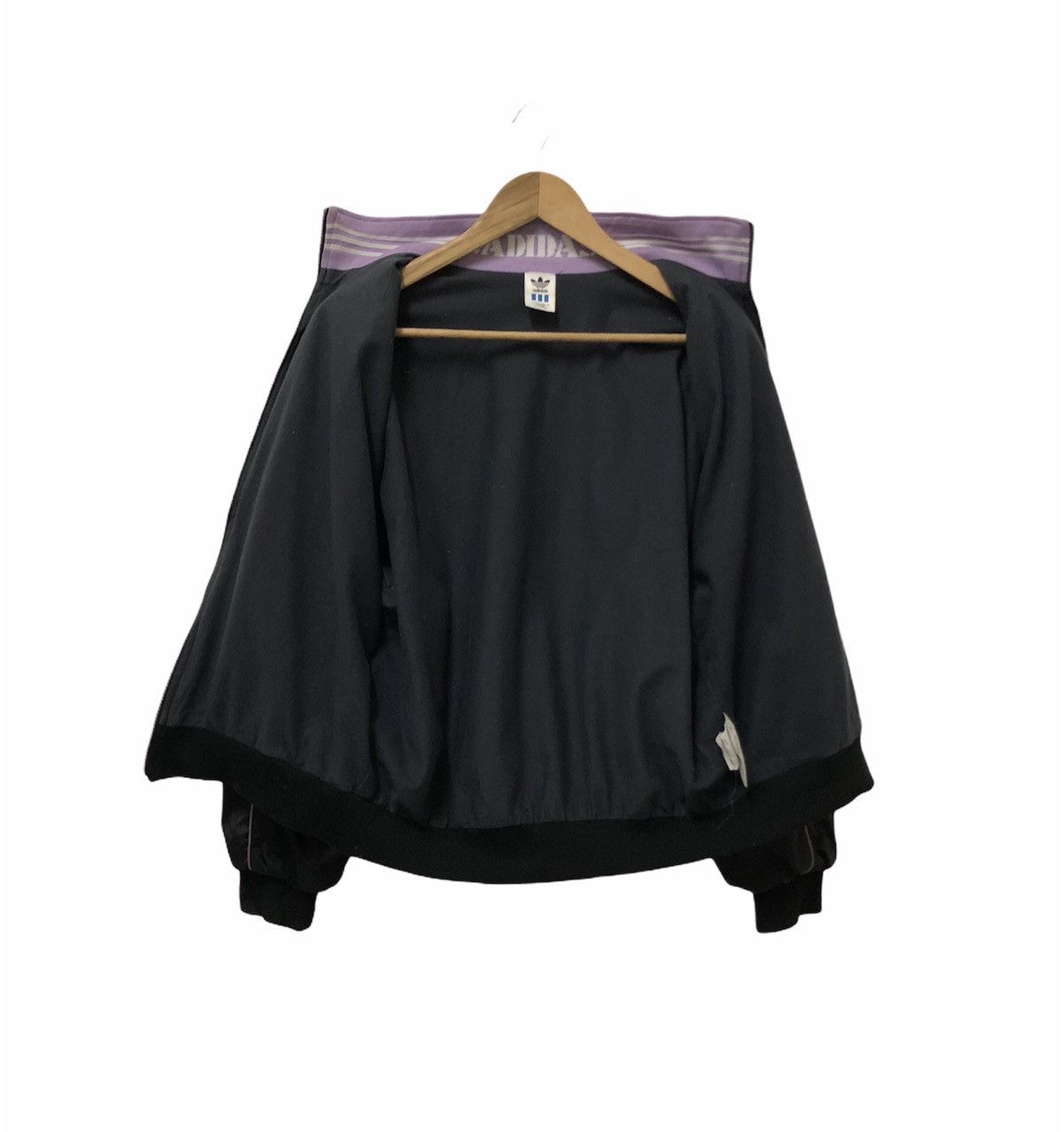 Adidas Vintage Japan Adidas Trefoil Descente Black Nylon Jacket Size US M / EU 48-50 / 2 - 7 Thumbnail