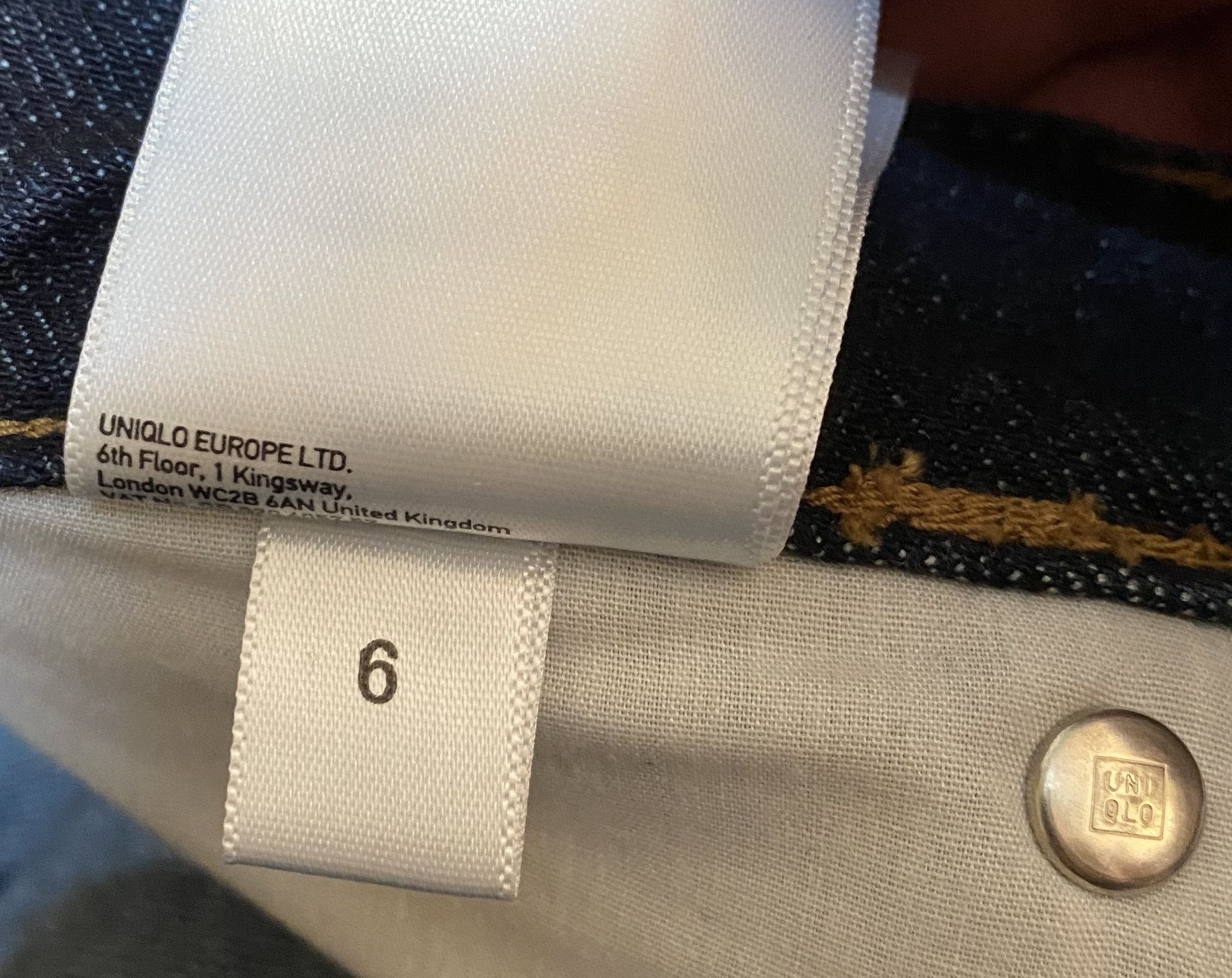 Uniqlo Uniqlo x Inesse De La Fressange Red Selvedge Denim Jeans Size US 26 / EU 42 - 9 Thumbnail