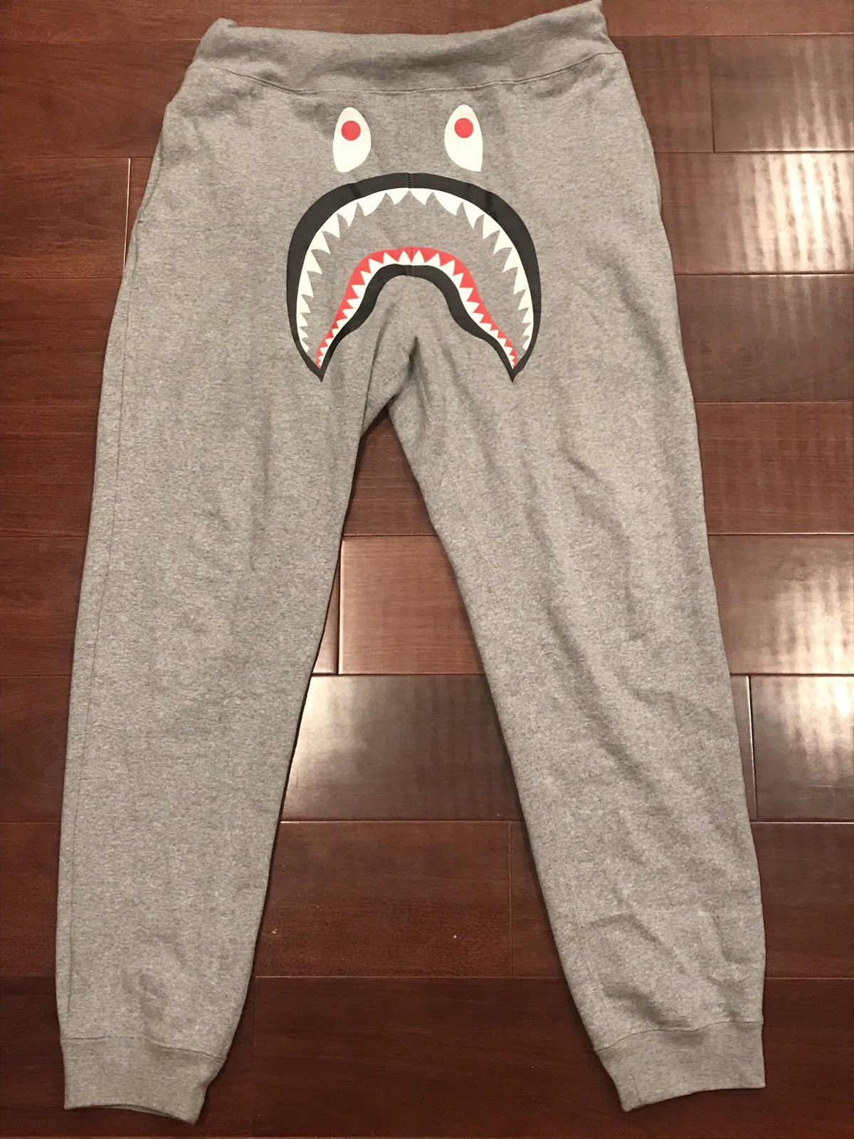 Bape Bape shark sweatpants Size US 36 / EU 52 - 1 Thumbnail