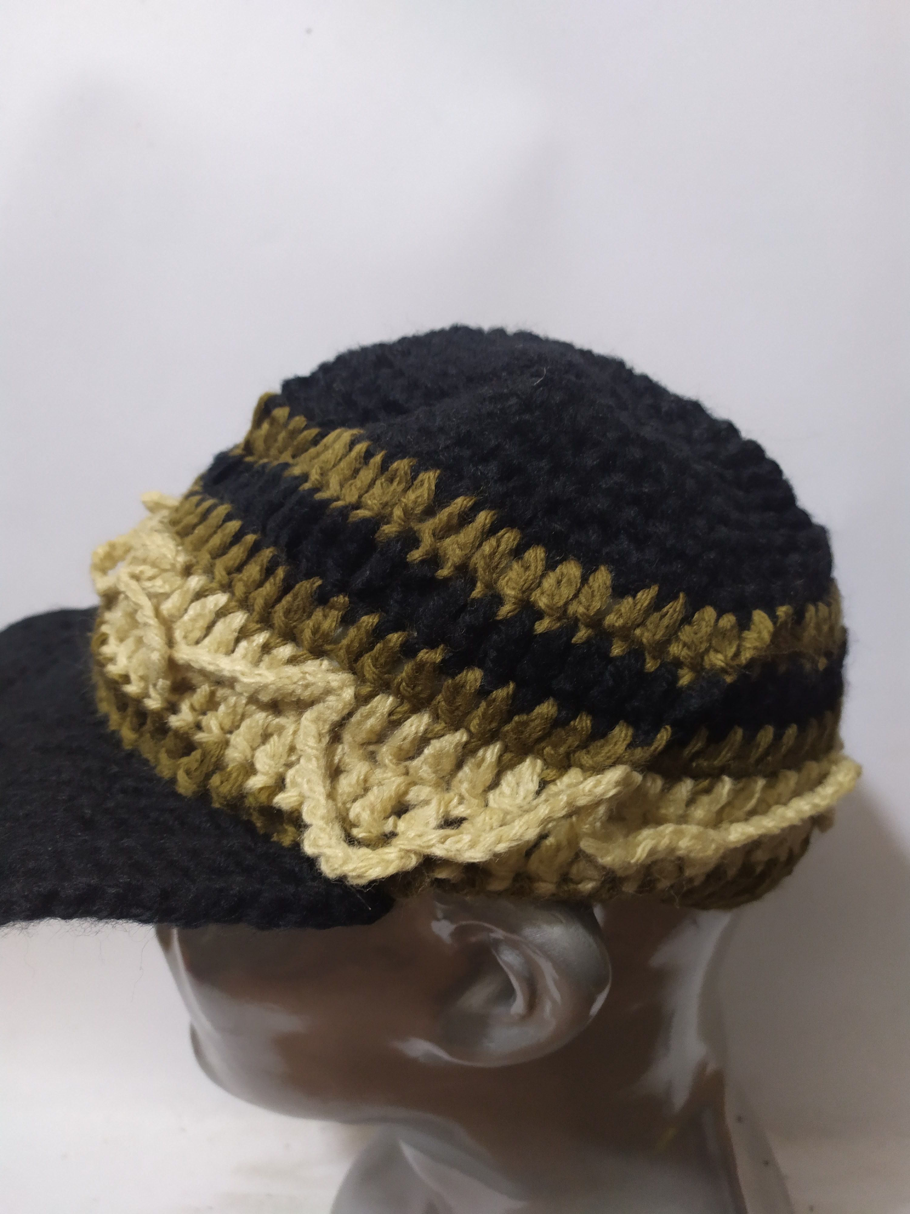 Other Unknown Japanese Knitted Design Hats Size ONE SIZE - 2 Thumbnail