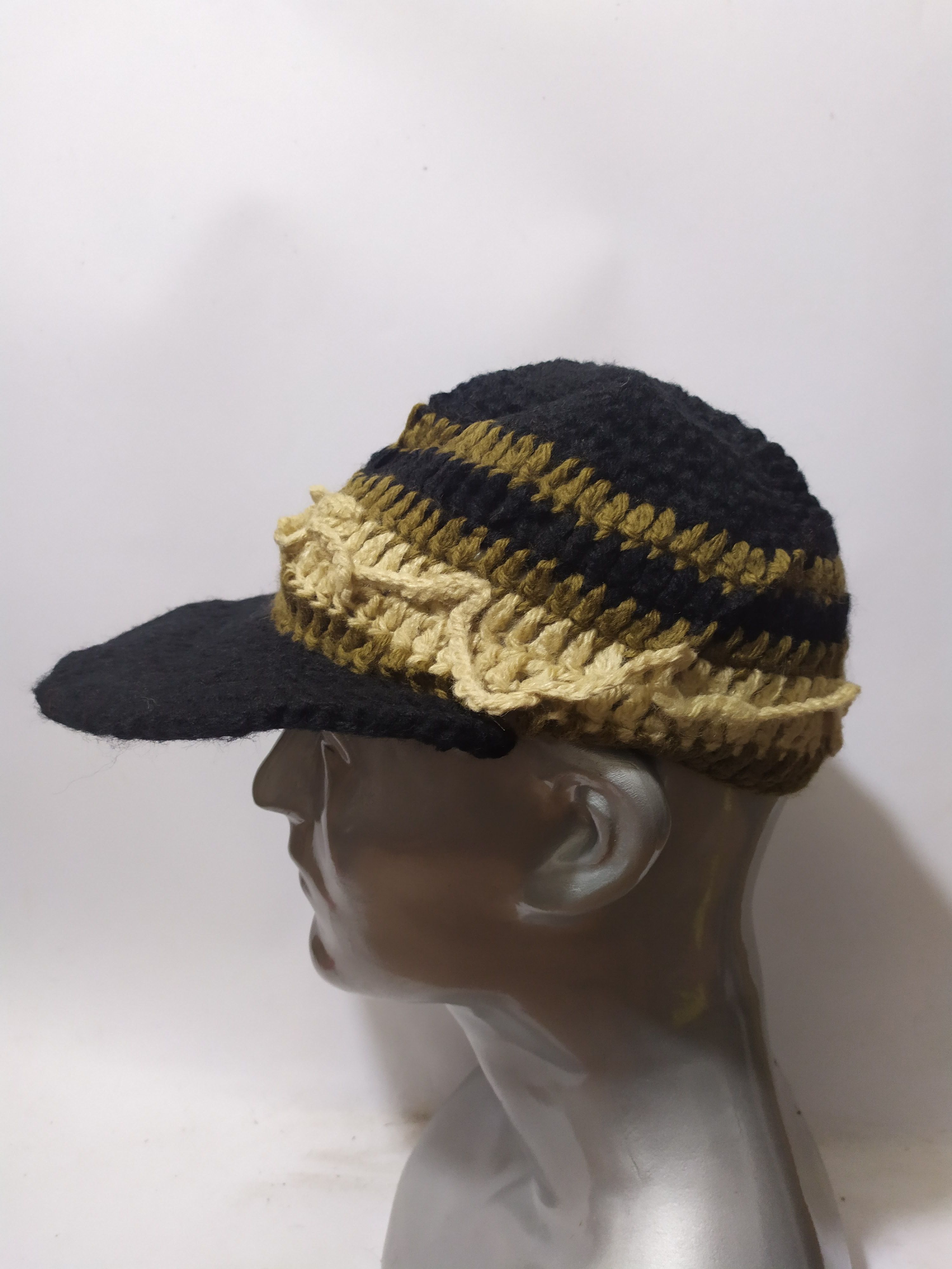 Other Unknown Japanese Knitted Design Hats Size ONE SIZE - 1 Thumbnail