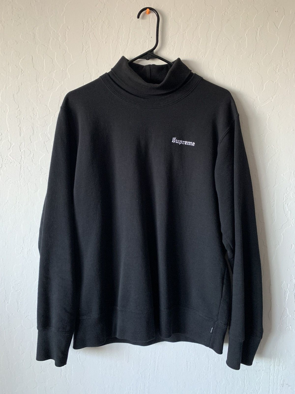 Supreme FS17 Supreme turtleneck Size US M / EU 48-50 / 2 - 1 Thumbnail