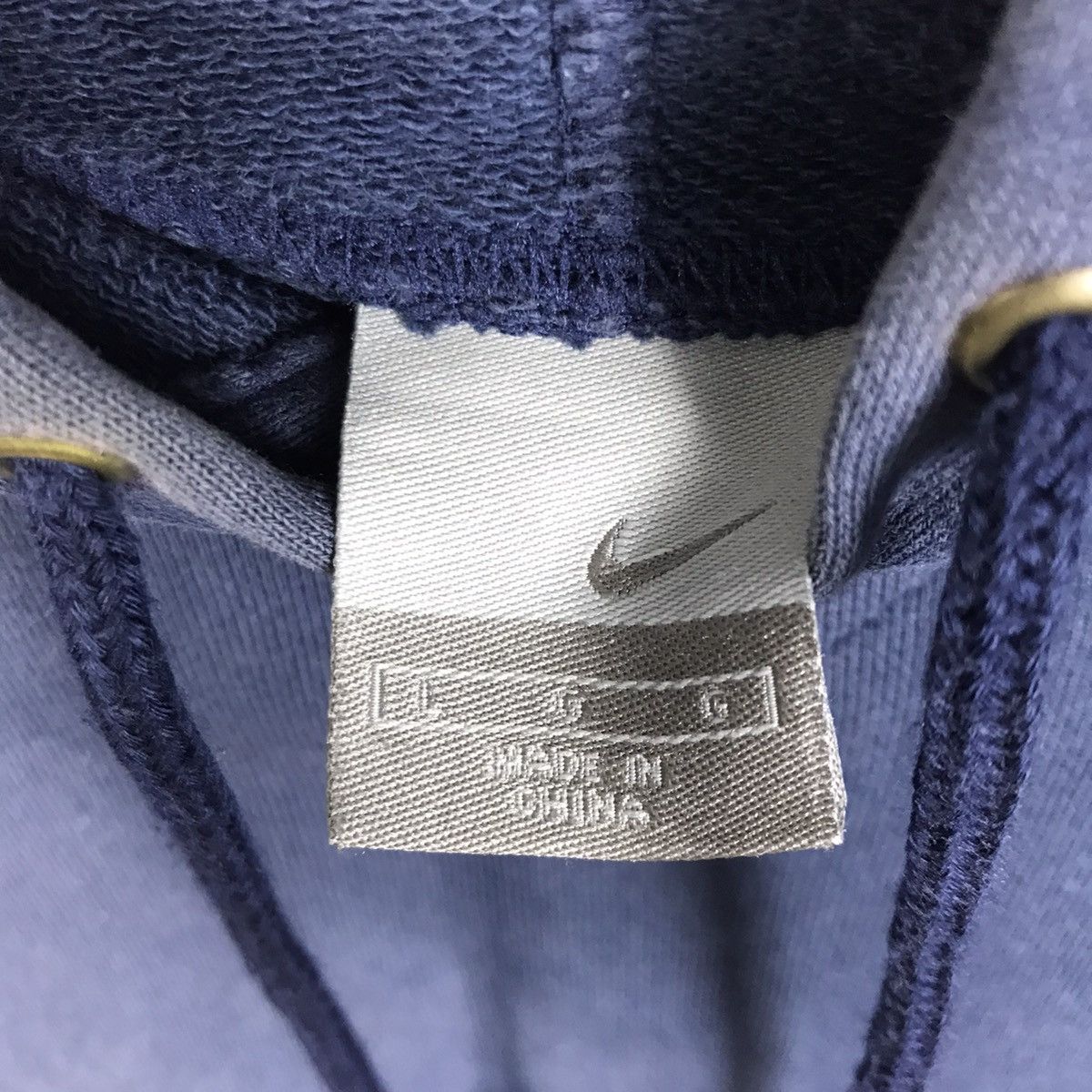 Nike × Vintage Vintage Y2k Nike Side Swoosh Hoodie Size US L / EU 52-54 / 3 - 2 Thumbnail
