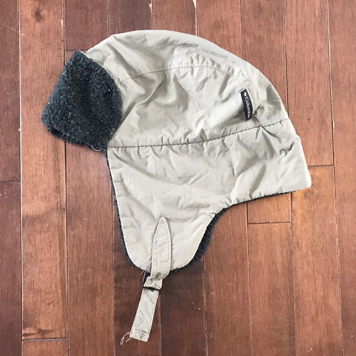 Columbia Columbia Ear Flap Hat Size ONE SIZE - 1 Thumbnail