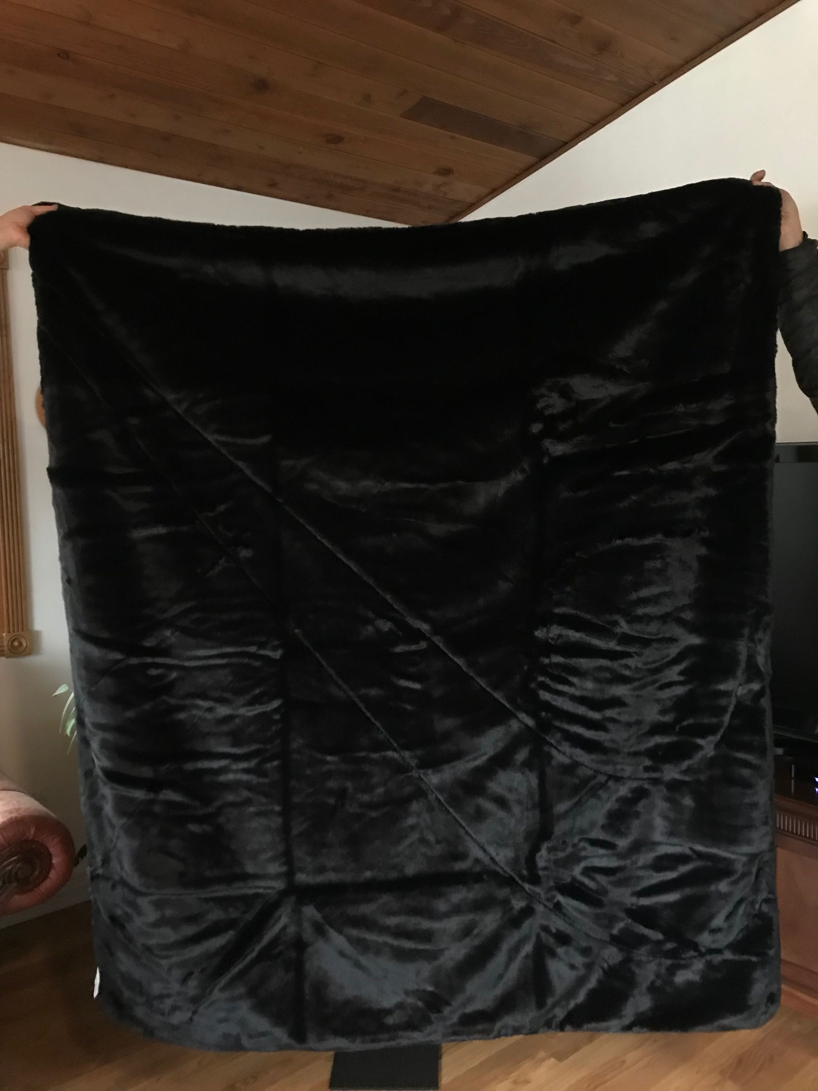 Nike 48 HOUR only Nike Sportswear Faux Fur Blanket | Grailed