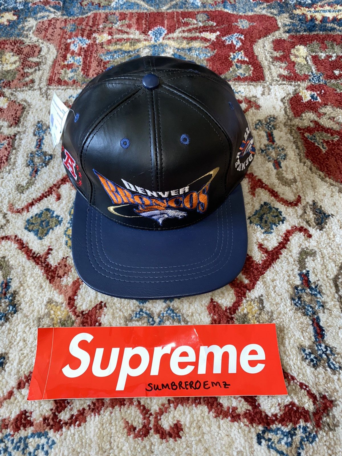NFL × Vintage Vintage Denver Broncos SnapBack Size ONE SIZE - 1 Thumbnail