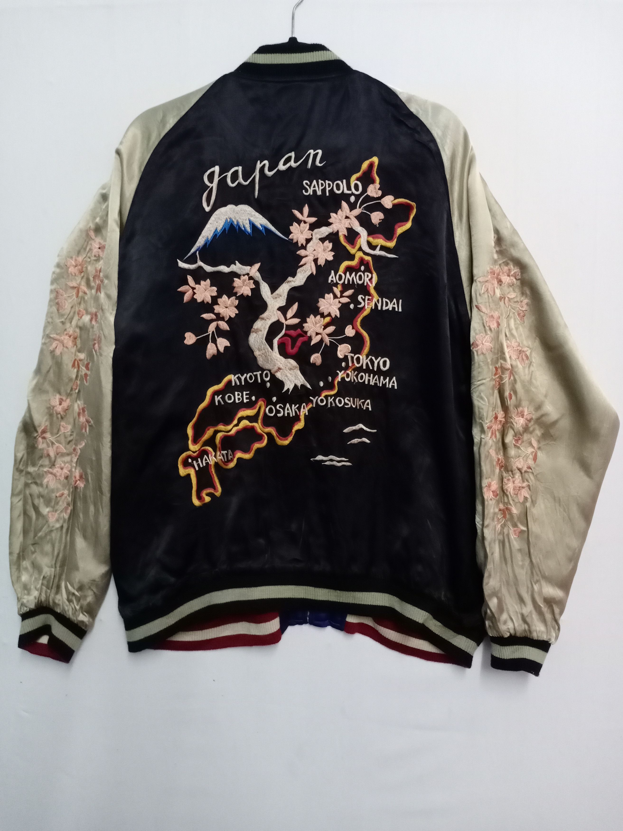Japanese Brand Vtg Japanese Sukajan Rayon Embroidered Tiger Logo Jacket Size US XL / EU 56 / 4 - 9 Thumbnail