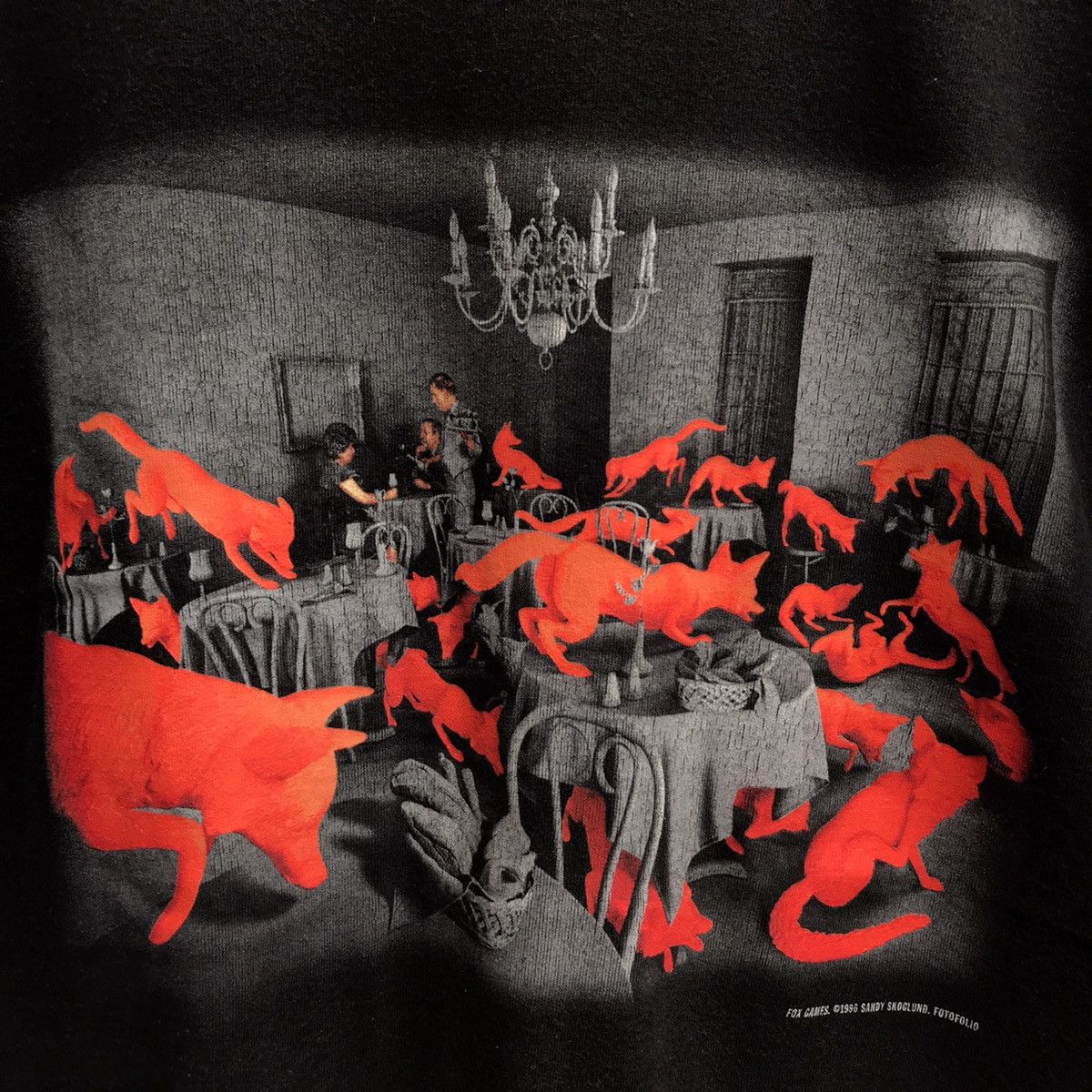 Vintage Vintage 90s SANDY SKOGLUND photo art tee fotofolio Size US M / EU 48-50 / 2 - 3 Thumbnail