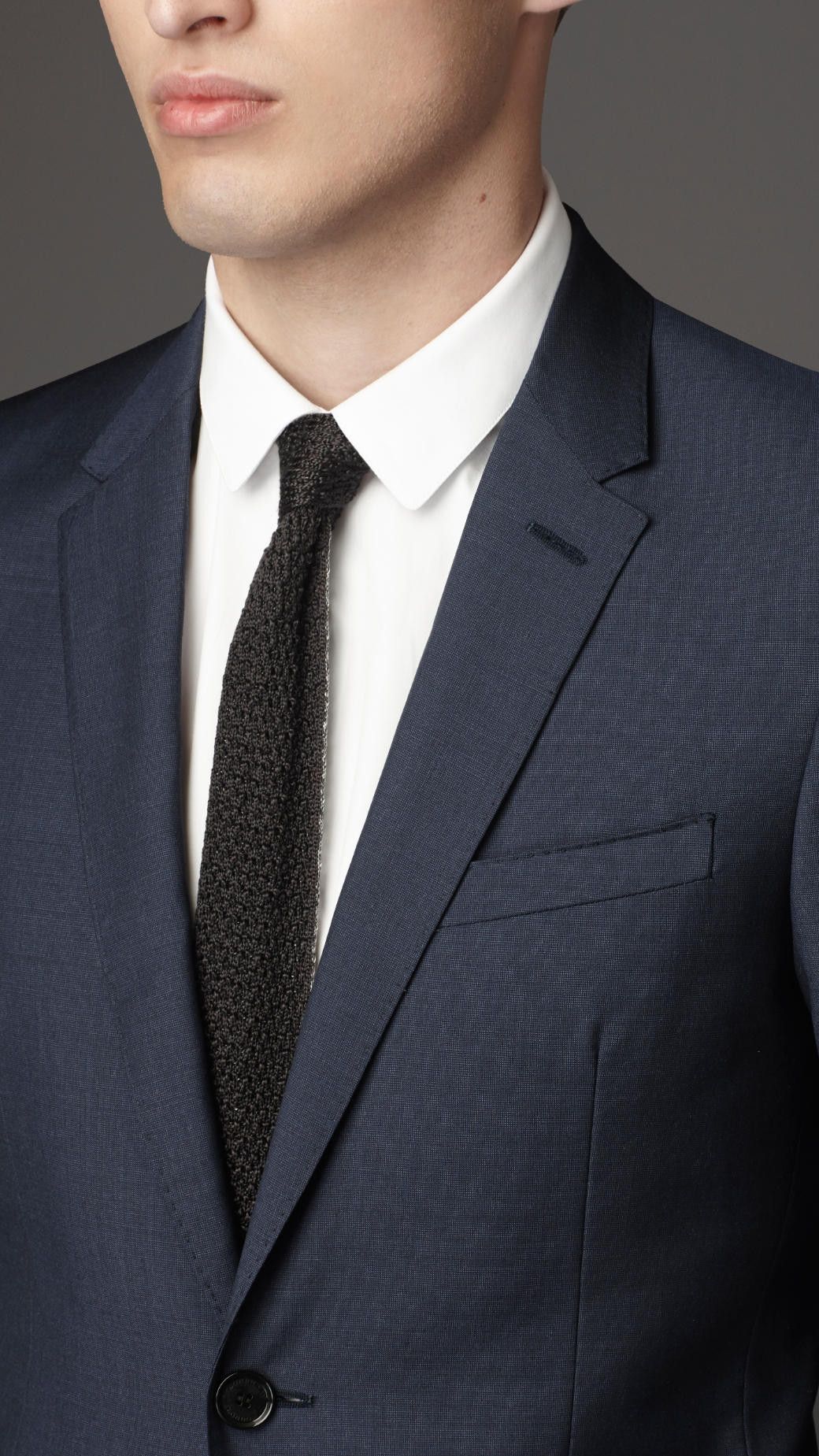 Burberry travel suit online