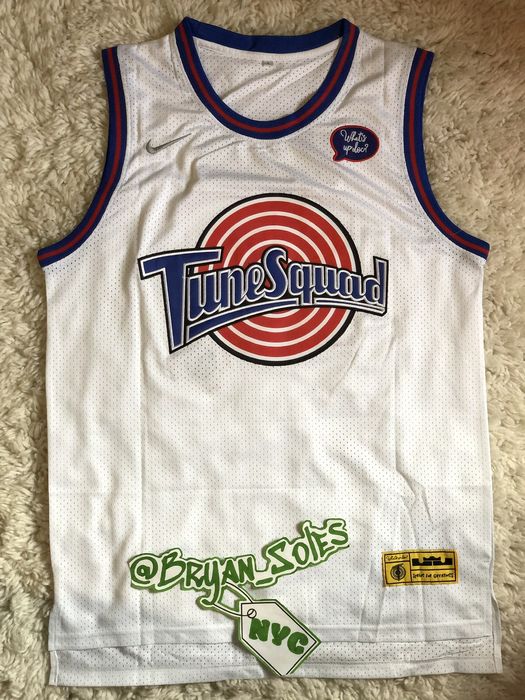 Lebron james looney tunes hot sale jersey