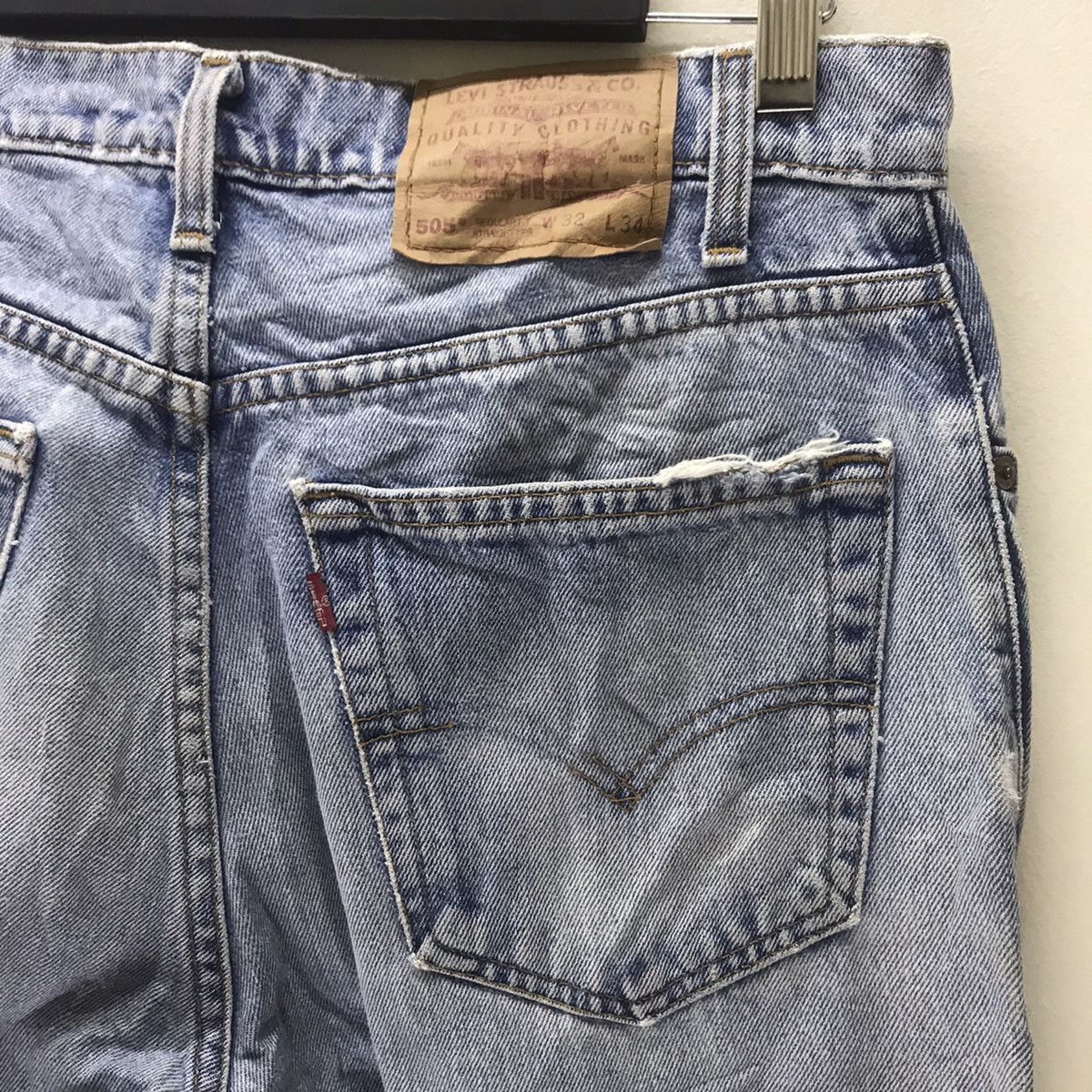 Levi's Vintage 90s Levi's 505 Regular Fit Distressed Denim Jeans Size US 32 / EU 48 - 15 Thumbnail
