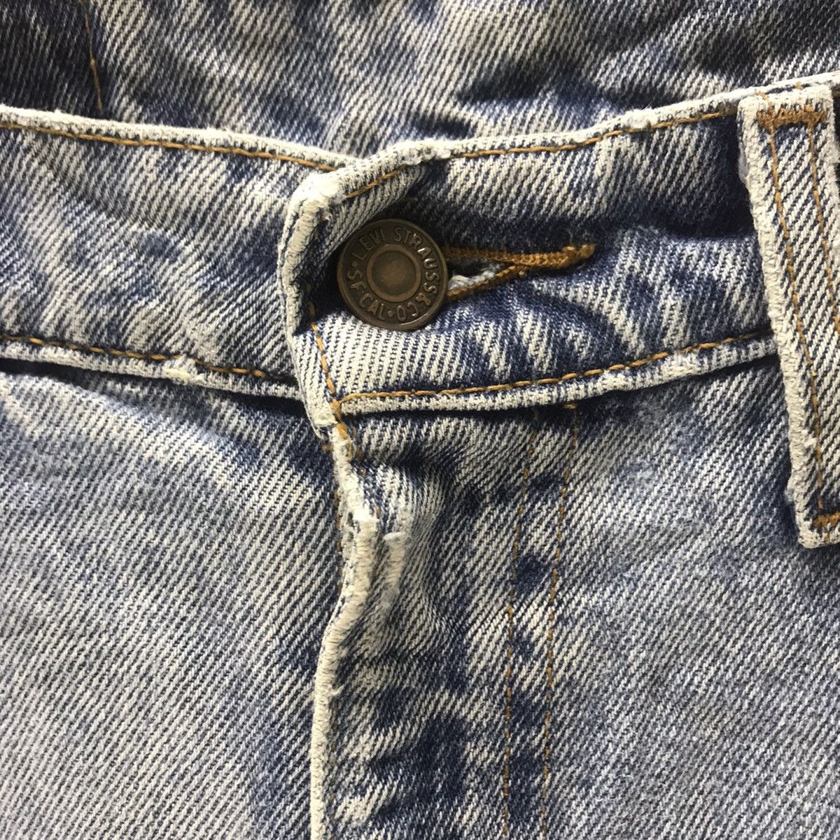 Levi's Vintage 90s Levi's 505 Regular Fit Distressed Denim Jeans Size US 32 / EU 48 - 12 Thumbnail