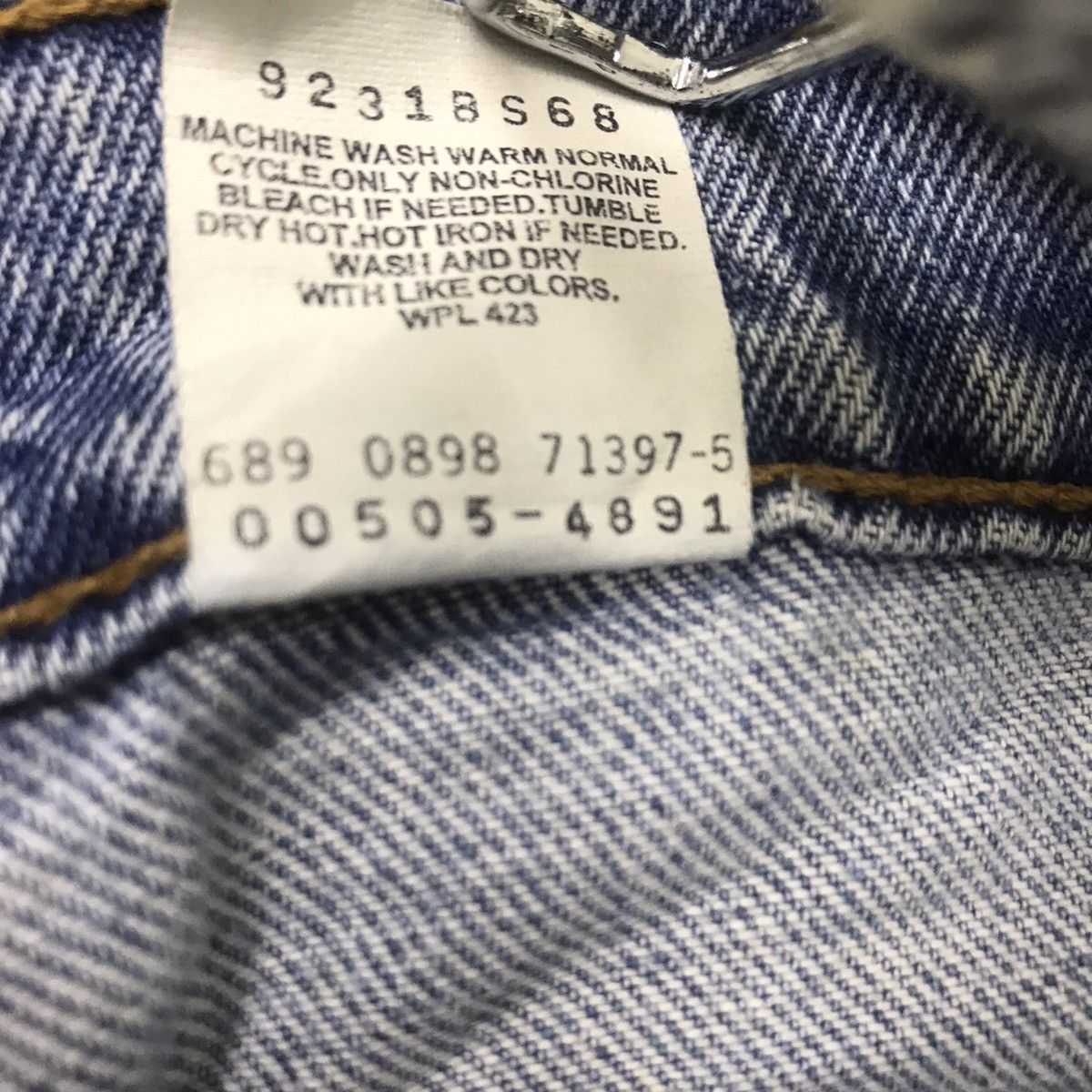 Levi's Vintage 90s Levi's 505 Regular Fit Distressed Denim Jeans Size US 32 / EU 48 - 22 Thumbnail