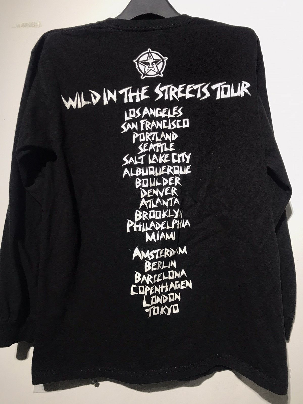 Obey OBEY POSSE WILD IN THE STREETS TOUR Size US M / EU 48-50 / 2 - 4 Thumbnail