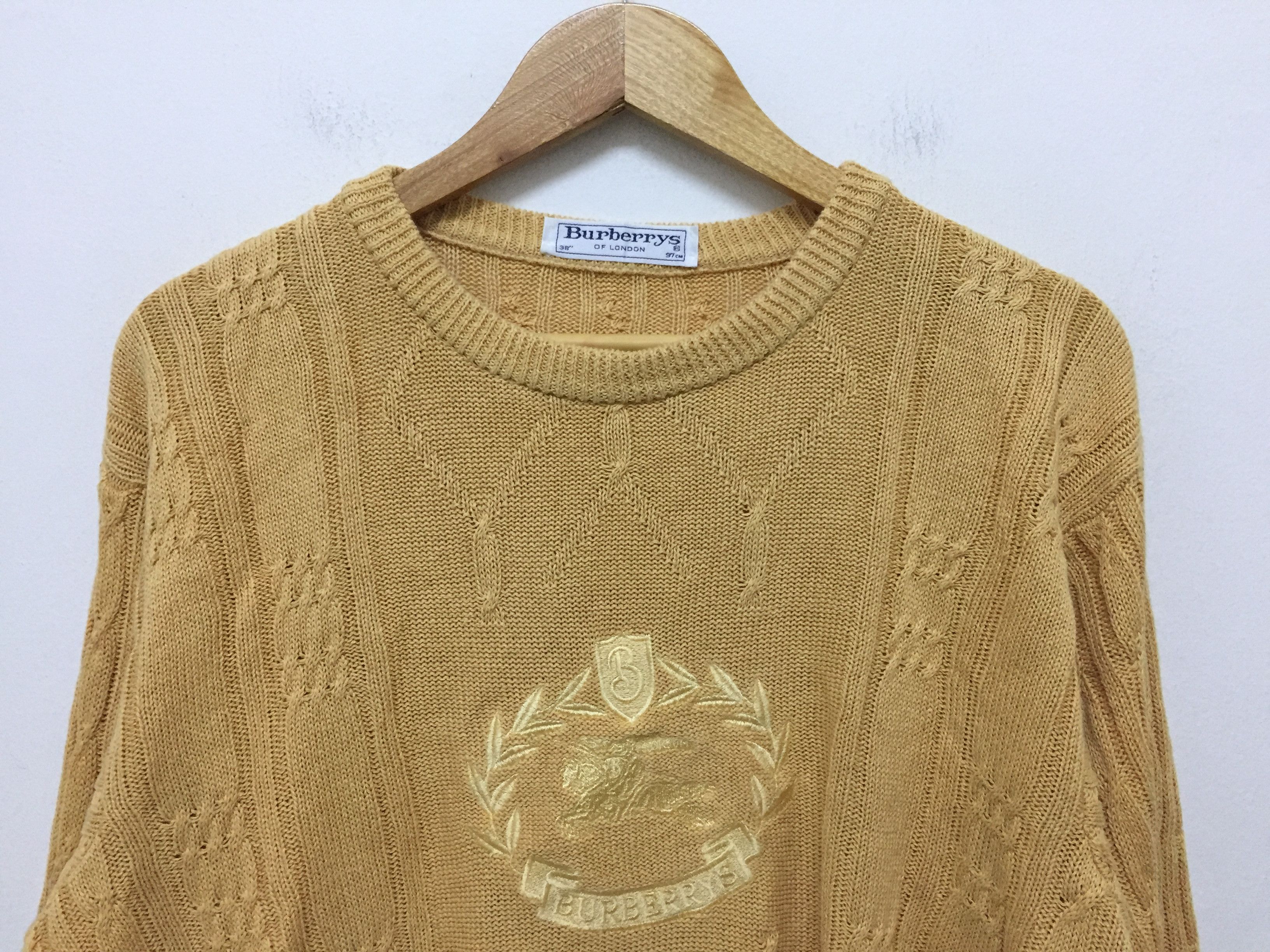 Burberry Vintage BurberryS cable knit embroidered big logo knitwear Size US M / EU 48-50 / 2 - 4 Thumbnail