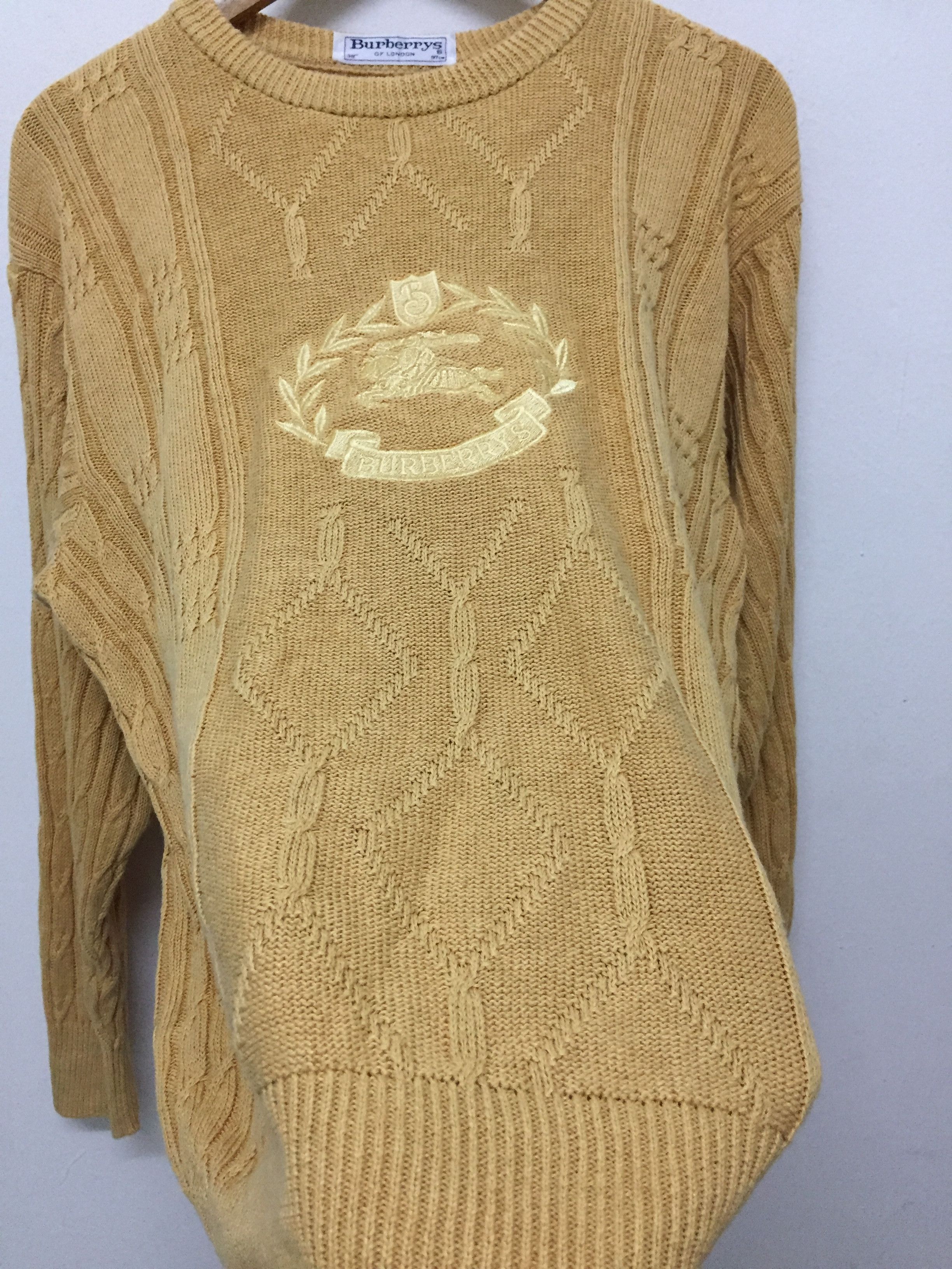 Burberry Vintage BurberryS cable knit embroidered big logo knitwear Size US M / EU 48-50 / 2 - 7 Thumbnail