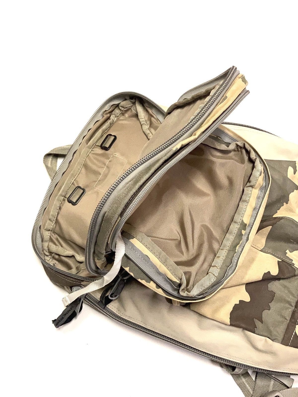 General Research General Research Military Backpack Size ONE SIZE - 4 Thumbnail