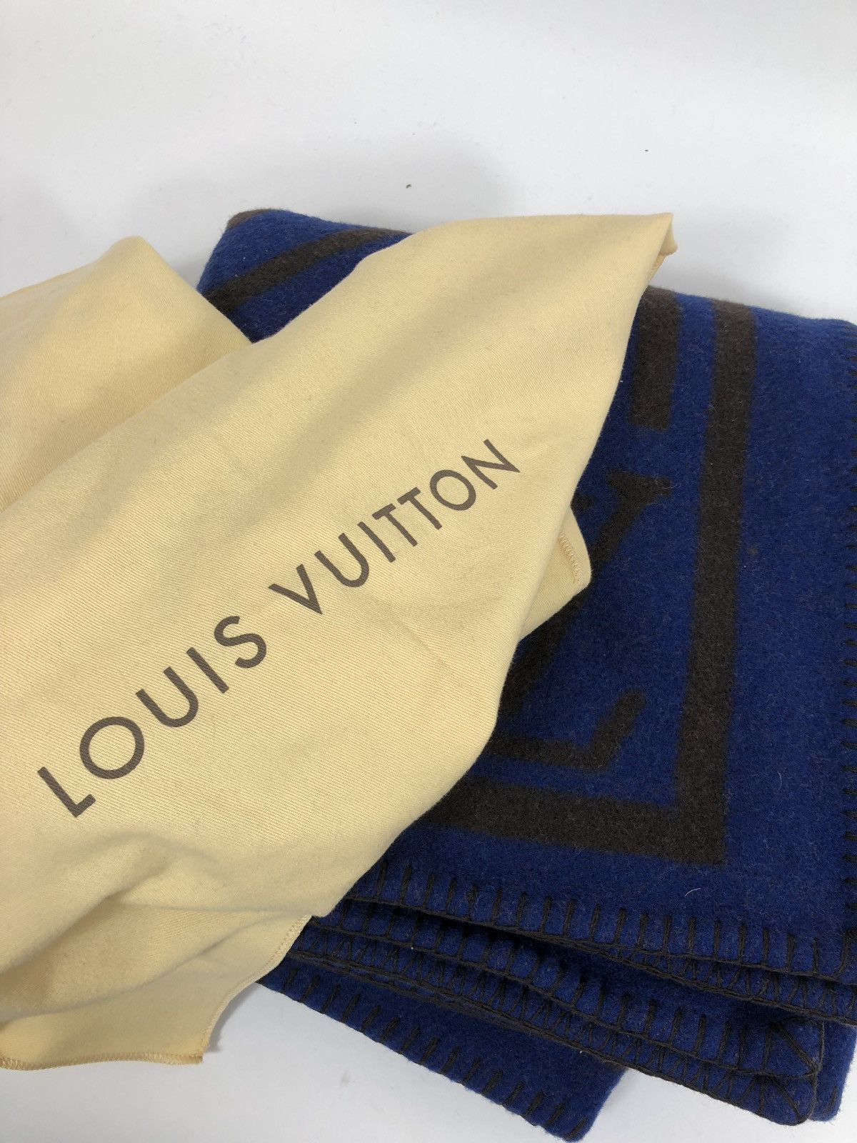 Louis Vuitton AW12 Runway Karakoram Blanket Size ONE SIZE - 5 Thumbnail