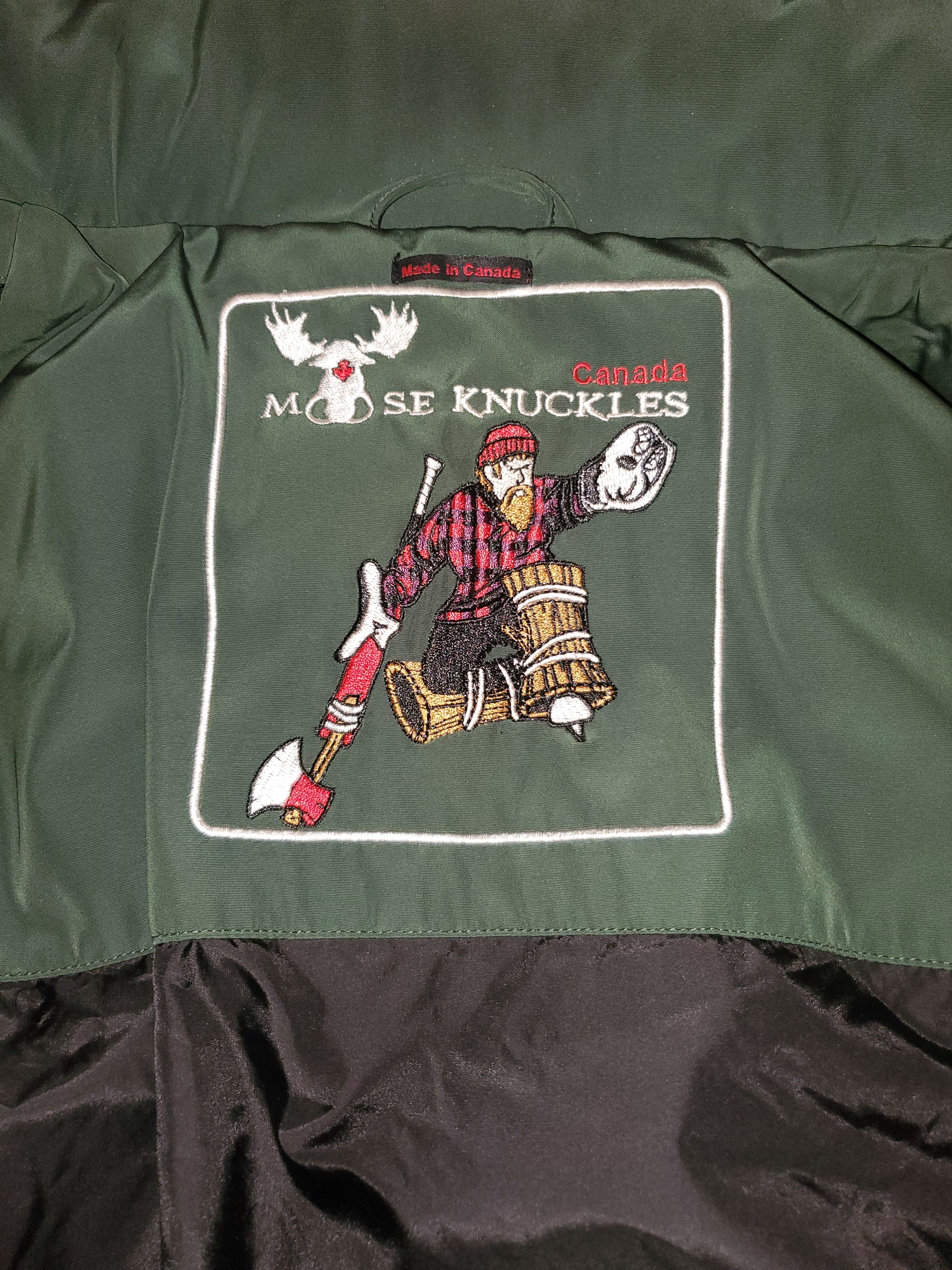 Moose Knuckles Ontario Parka with Silver Fox Fur Hood Size US M / EU 48-50 / 2 - 7 Thumbnail