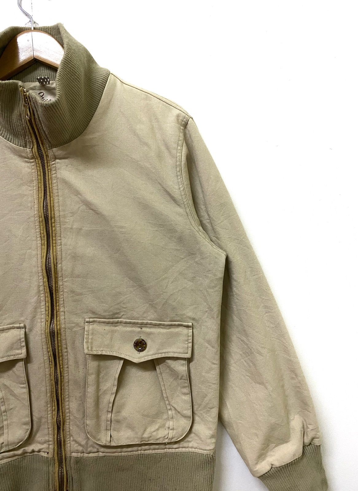 Quiksilver Quiksilver inspired A-2 flight jacket fullzipper medium Size US M / EU 48-50 / 2 - 4 Thumbnail
