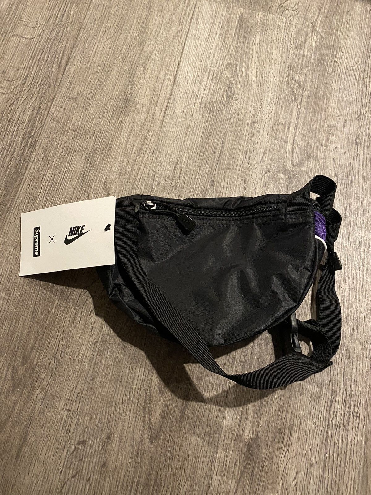 Supreme nike shoulder bag ss19 deals