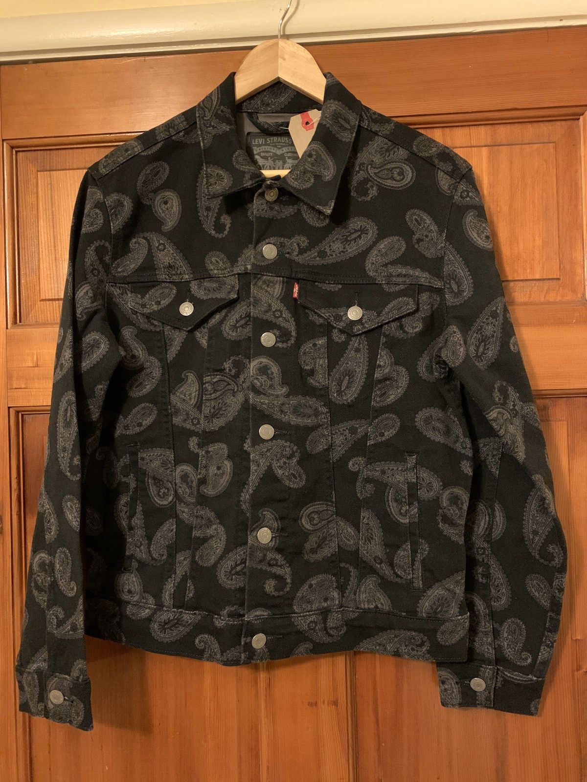 Levi's × Levi's Vintage Clothing *RARE* Brand New Levi’s Black Paisley Jacket - S/M/L Size US S / EU 44-46 / 1 - 1 Thumbnail