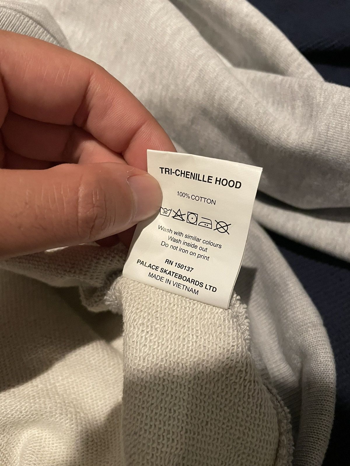 Palace Palace Chenille Tri Ferg Hoodie Gray Size US XL / EU 56 / 4 - 5 Thumbnail
